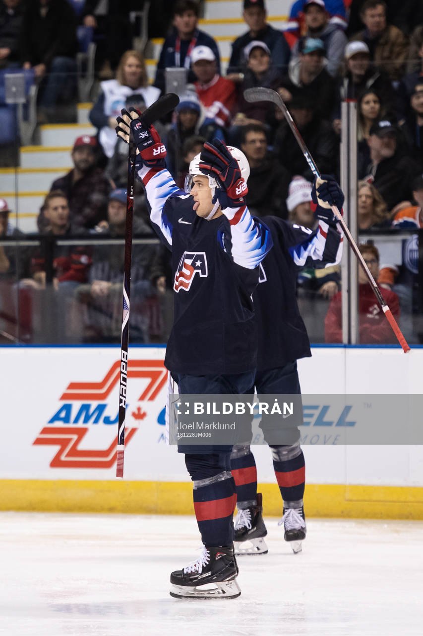 Oliver Wahlstrom of USA celebrates
