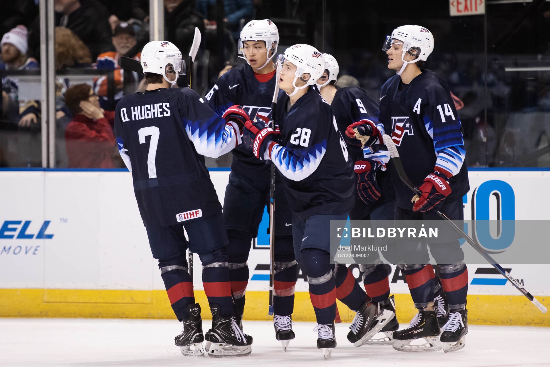 Joel Farebee (C) of USA celebrates with teammates