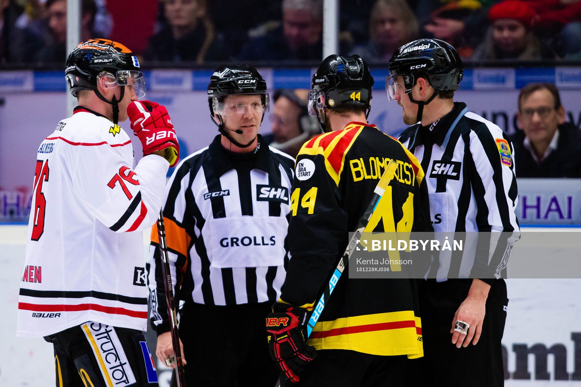 Örebros Jere Sallinen och Brynäs Jacob Blomqvist i