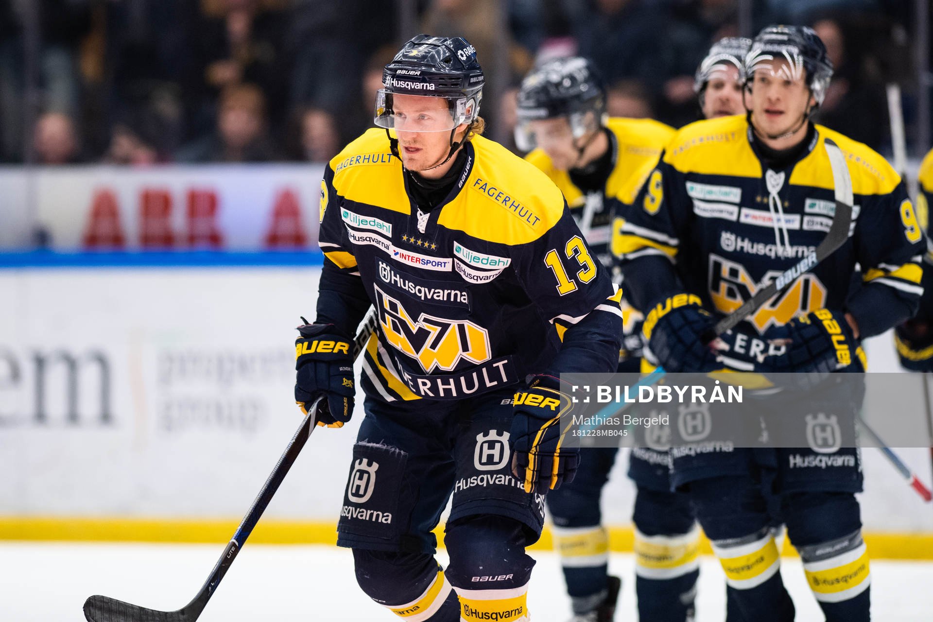 s Oscar Sundh jublar