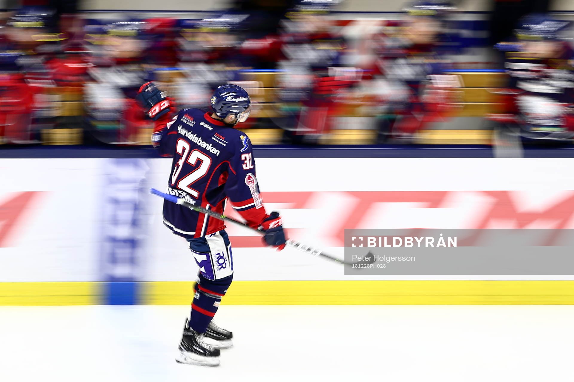 Linköpings Lukas Bengtsson jublar