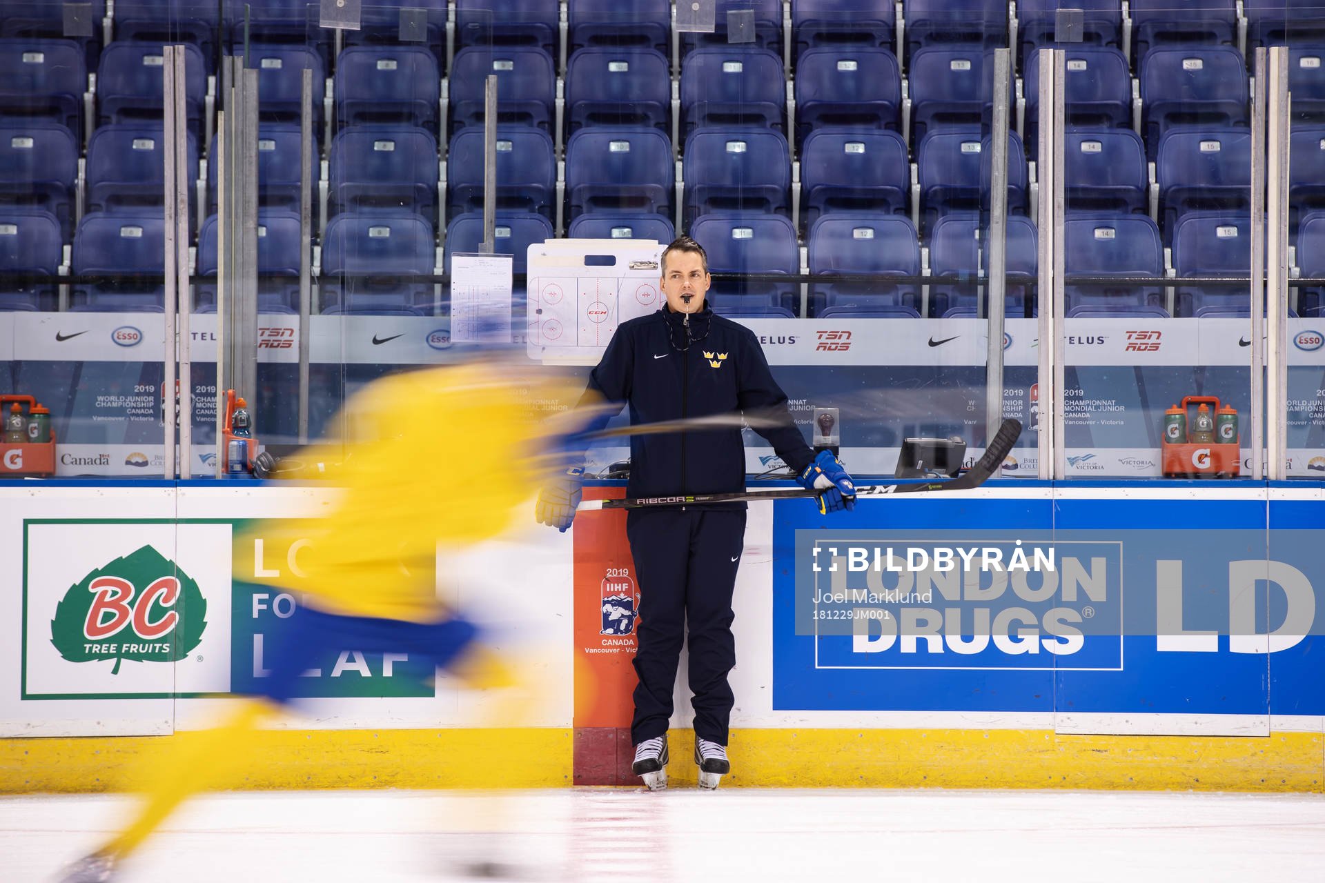 Head coach Tomas Montén of team Sweden at a morning skate