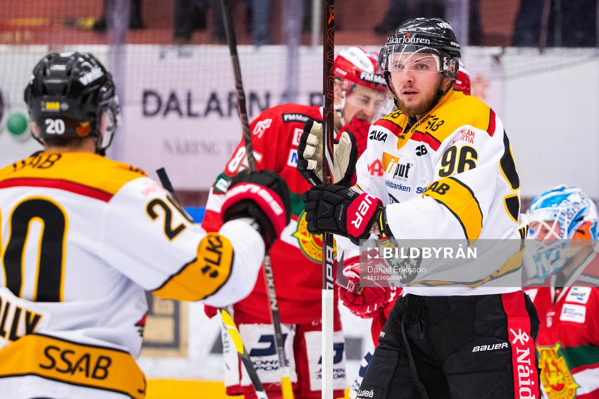 Luleås Robin Kovacs jublar