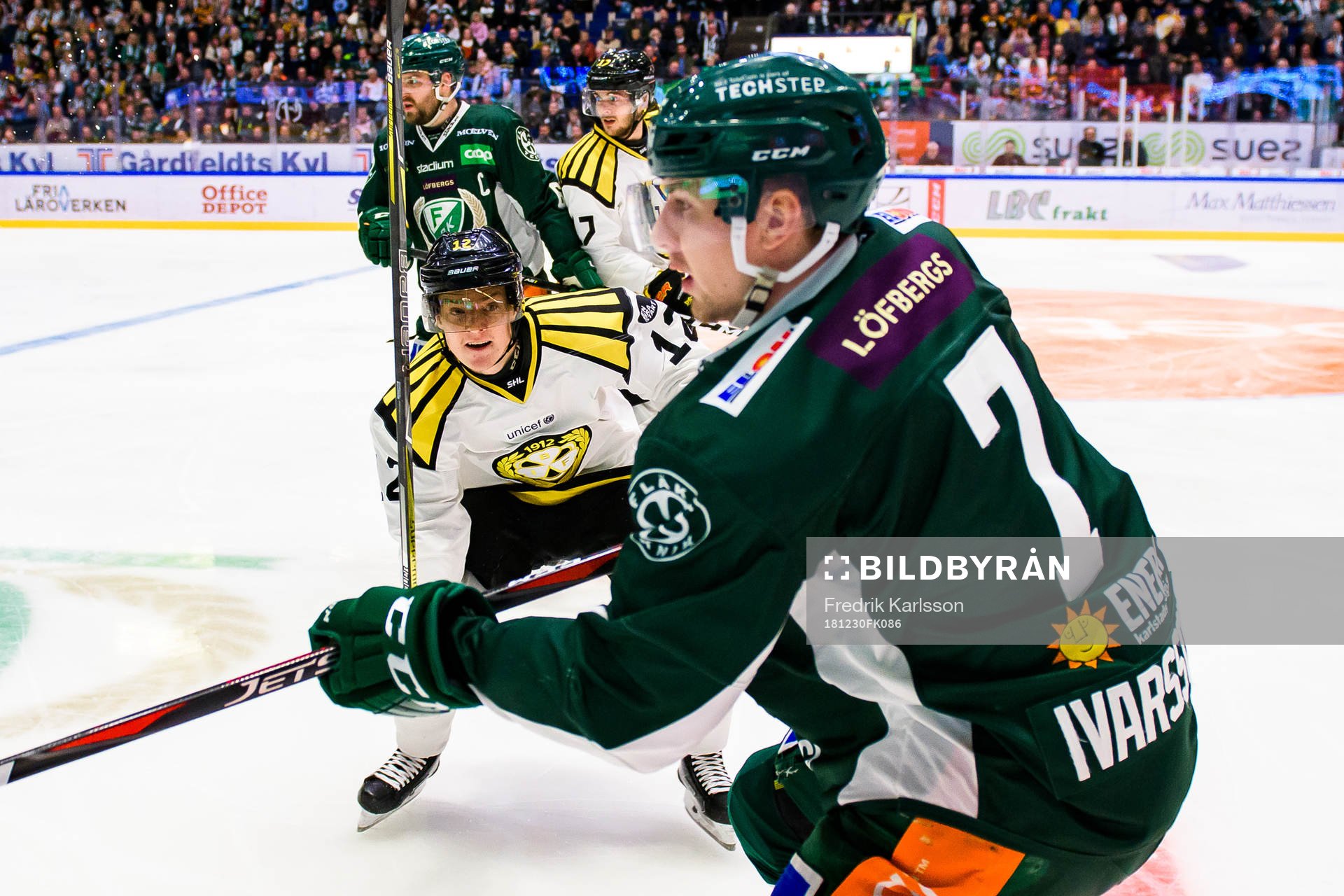 Brynäs Samuel Asklöf och Färjestads Johan Ivarsson