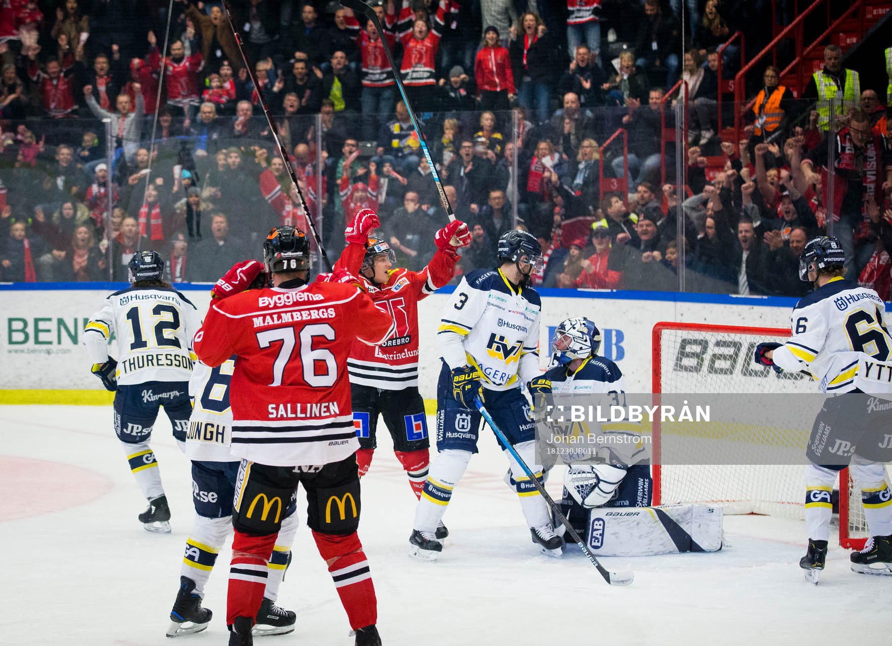 Örebros Patrik Virta jublar
