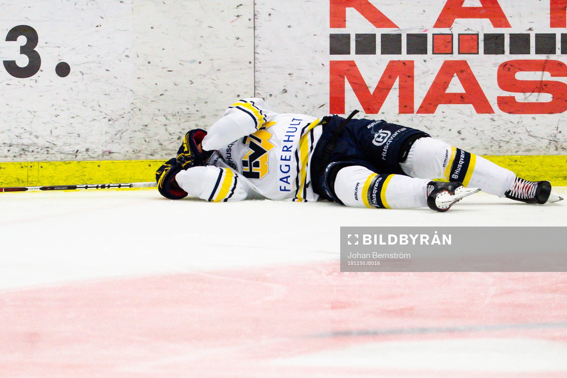 s Mikko Lehtonen har ont
