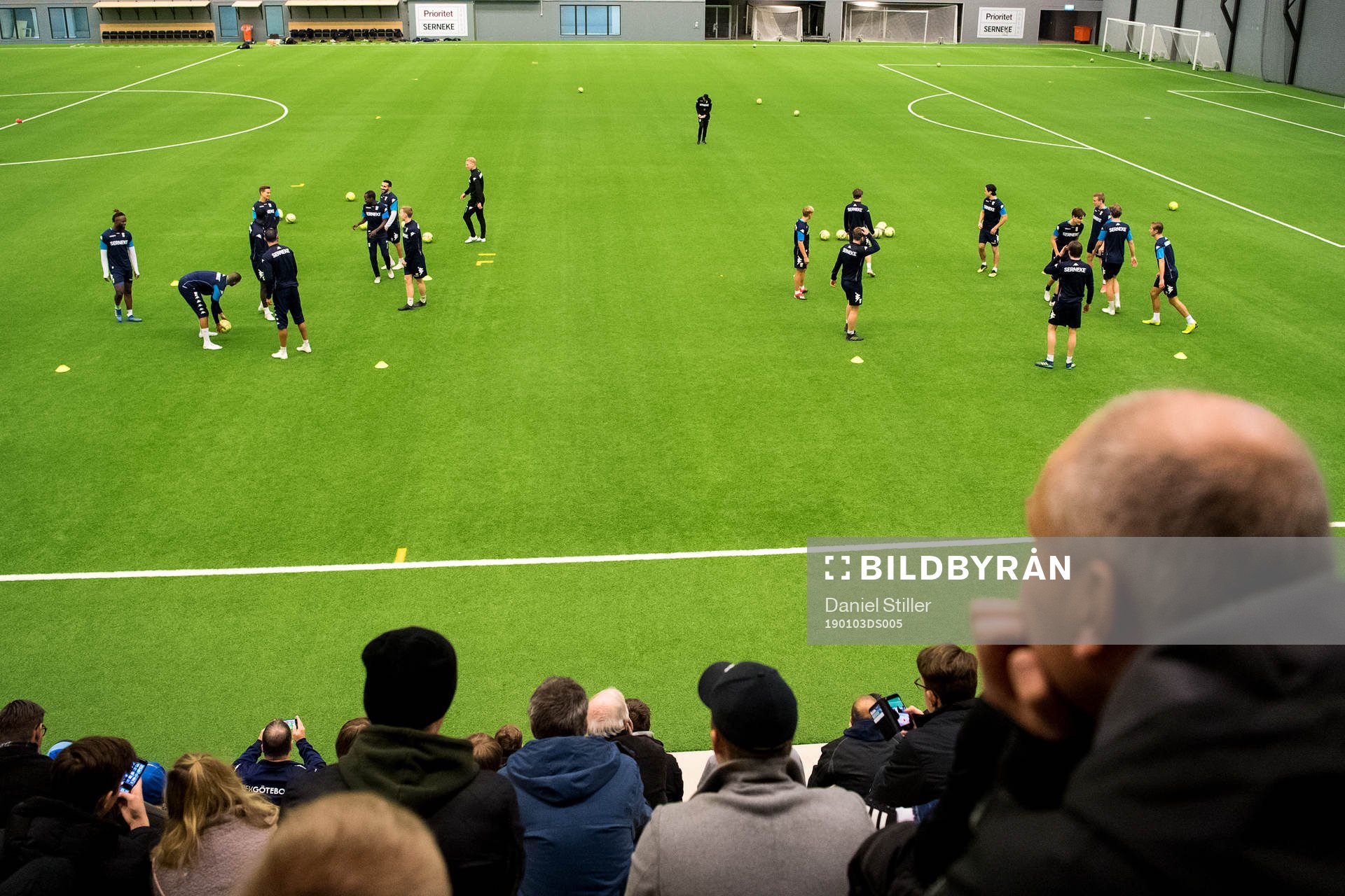 Laget kör övningar
