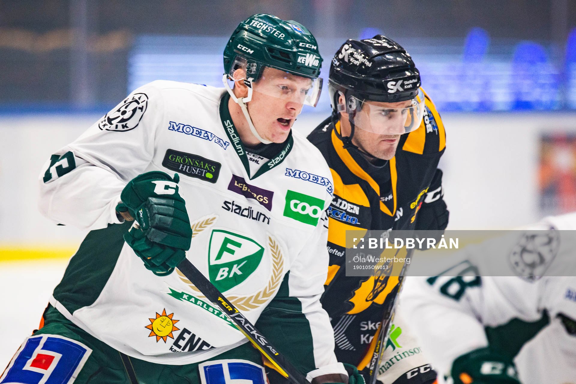 Färjestads Gustav Rydahl och Skellefteås Bud Holloway
