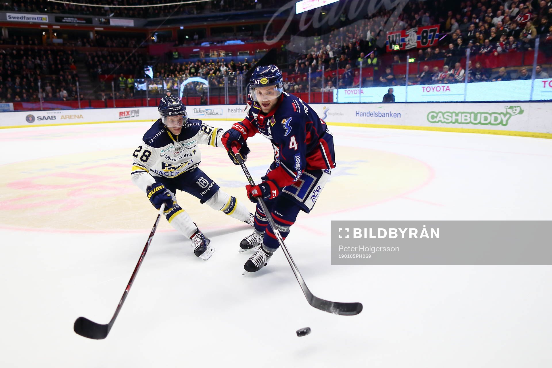 s Anton Bengtsson och Linköpings Chad Billins