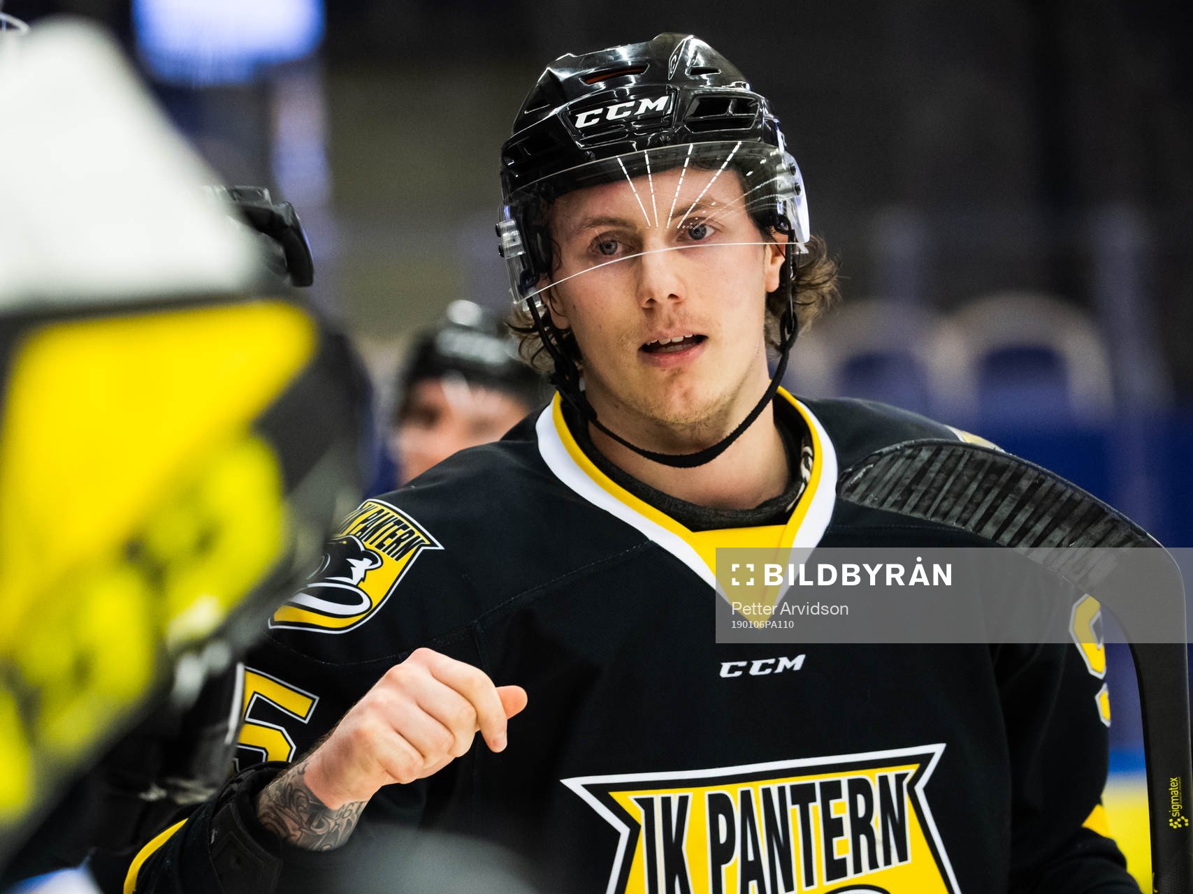 Panterns Nick Olesen jublar