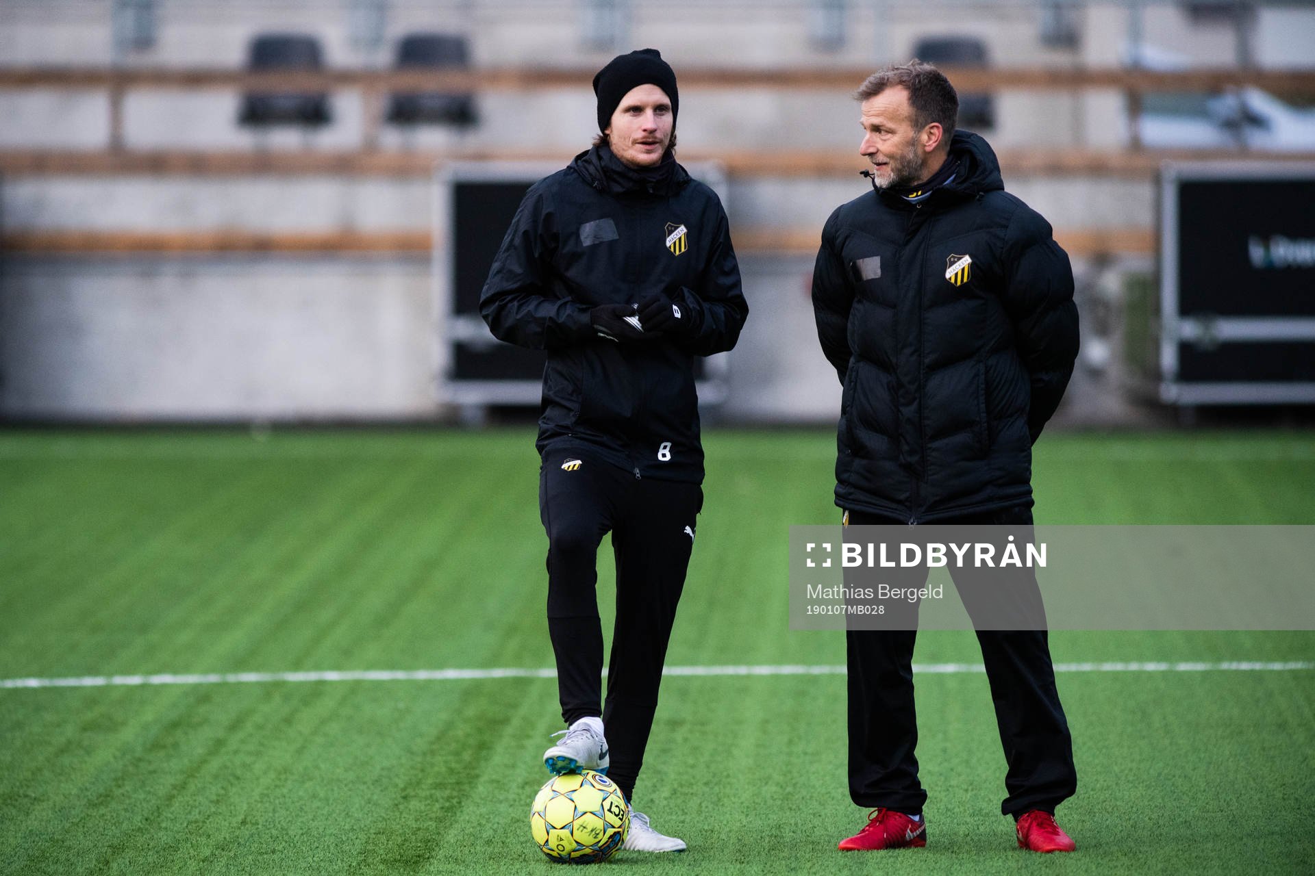 Erik Friberg och Häckens fystränare Pontus Ekblom