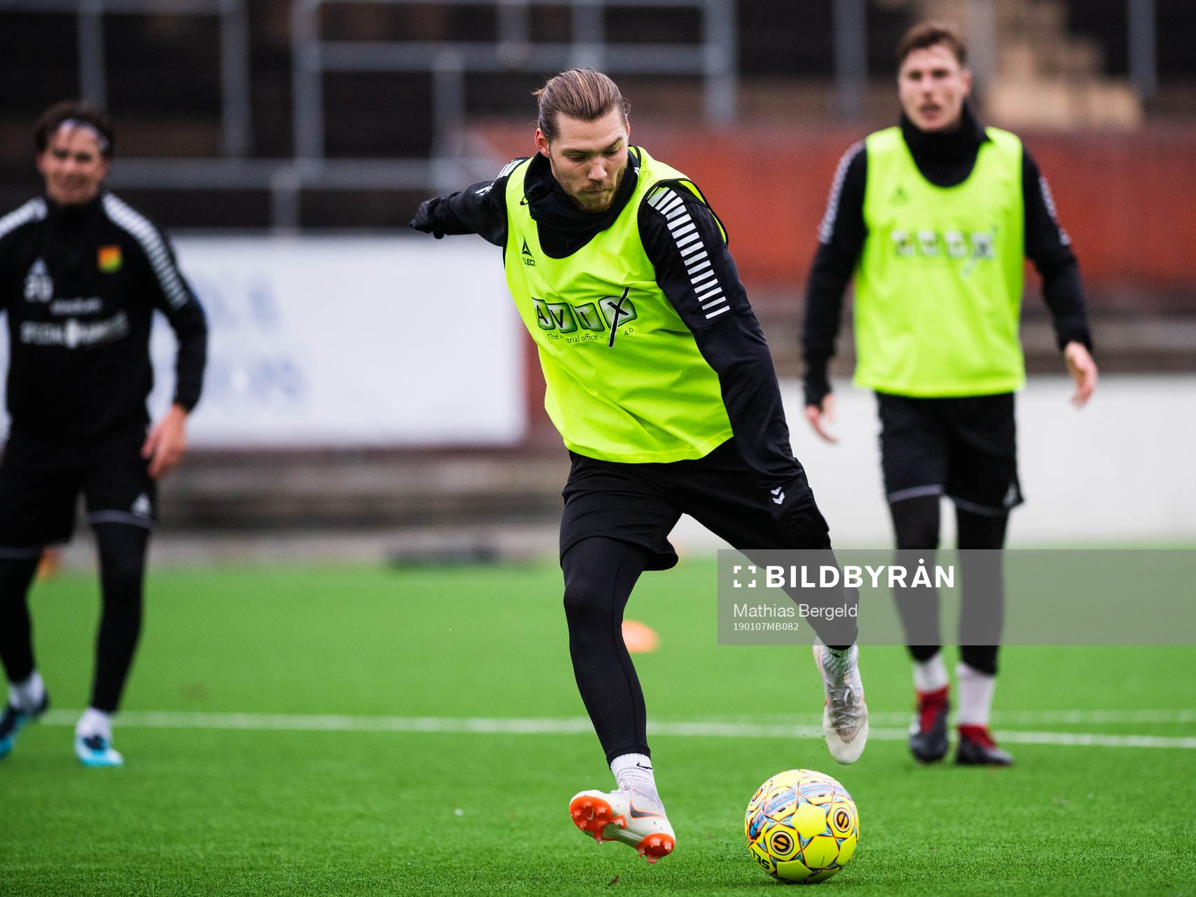 Karl Bohmunder en träning med superettanlaget Gais