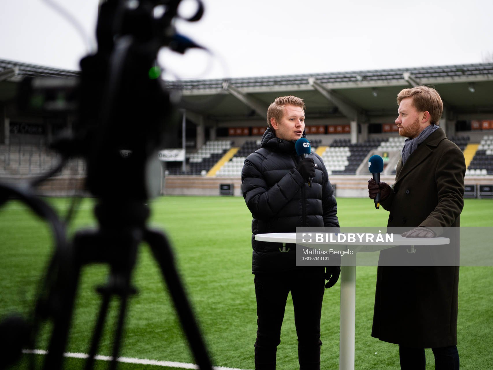 Göteborgs Postens reportrar Linus Pettersson Alexander