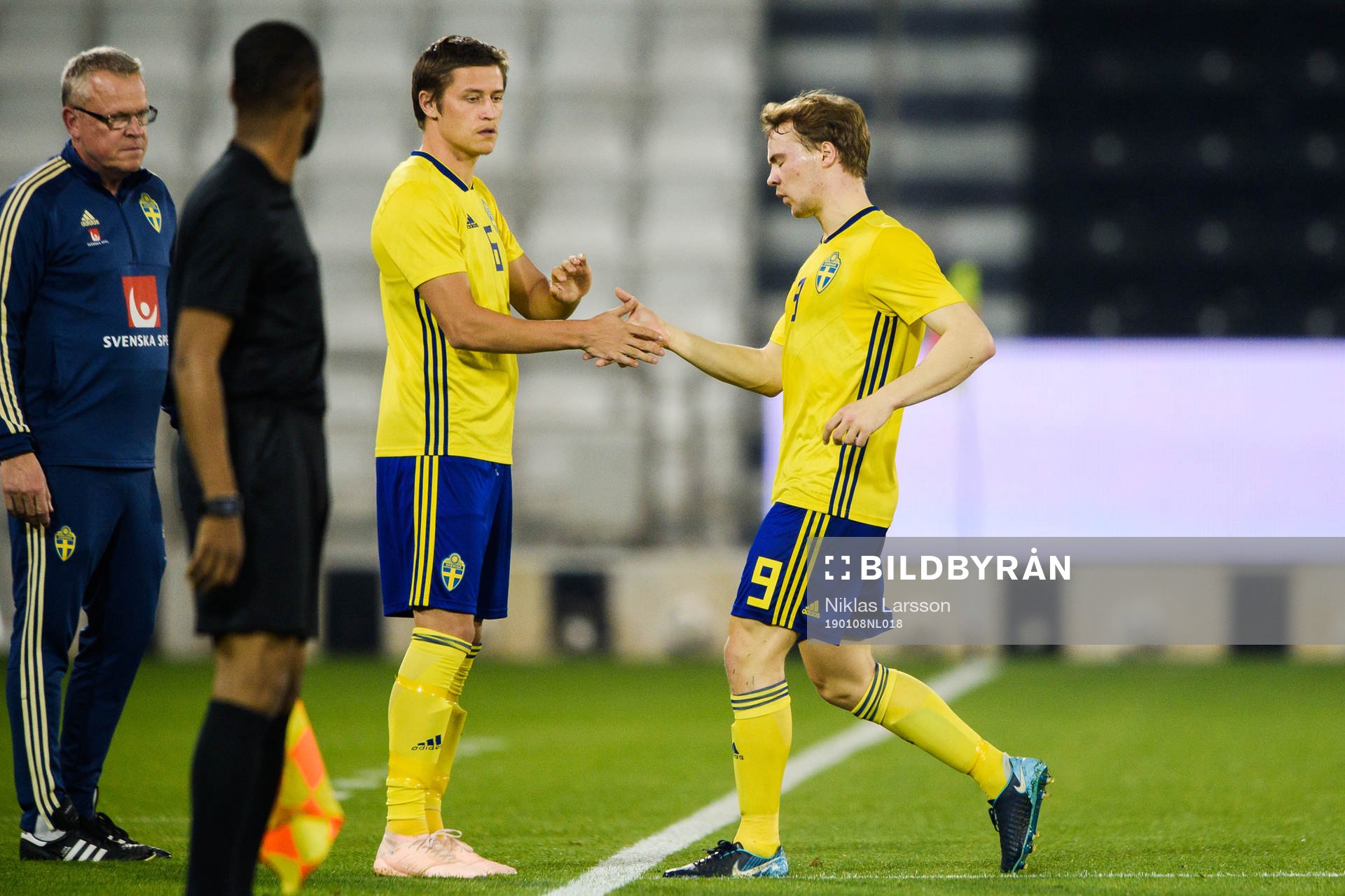 Simon Tibbling of Sweden leaves the pitch