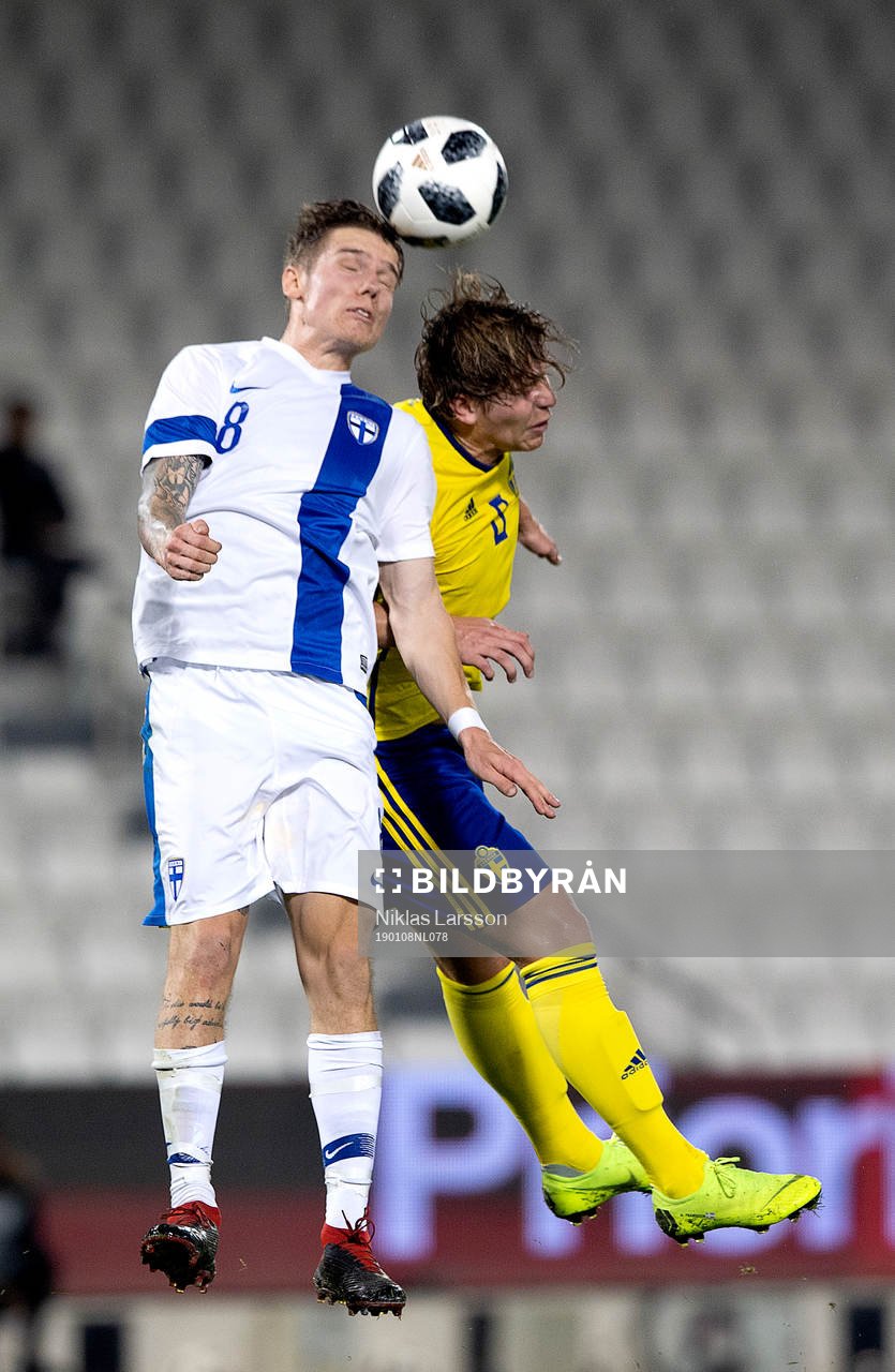Finland's Robert Taylor and Sweden's Alexander Fransson