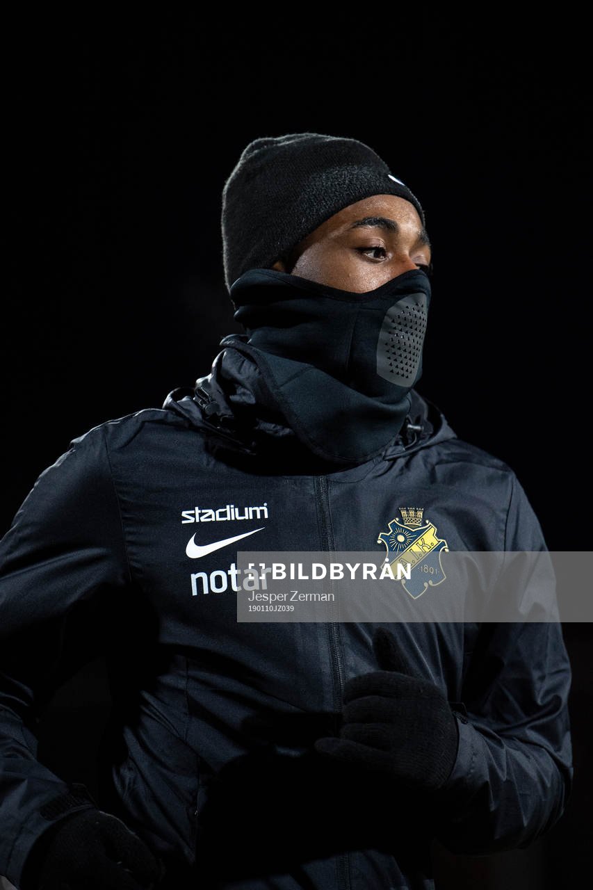 under en träning med AIK
