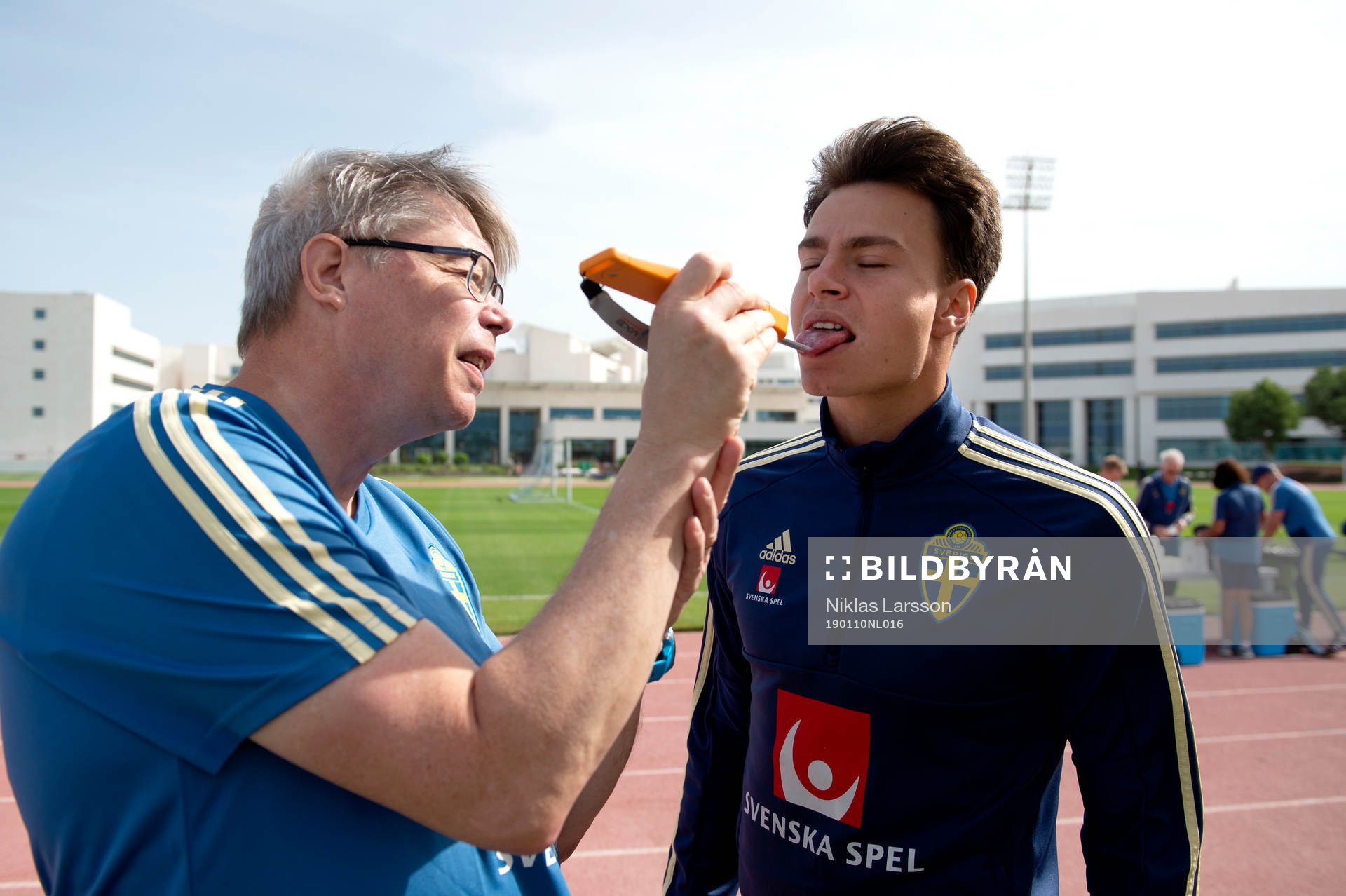 Sweden's Melker Hallberg gets a saliva test by Dale Reese