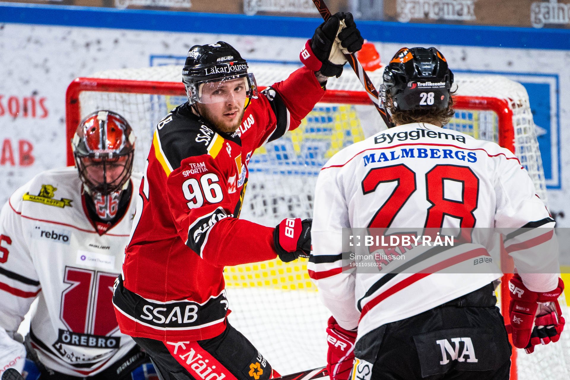 Luleås Robin Kovacs jublar