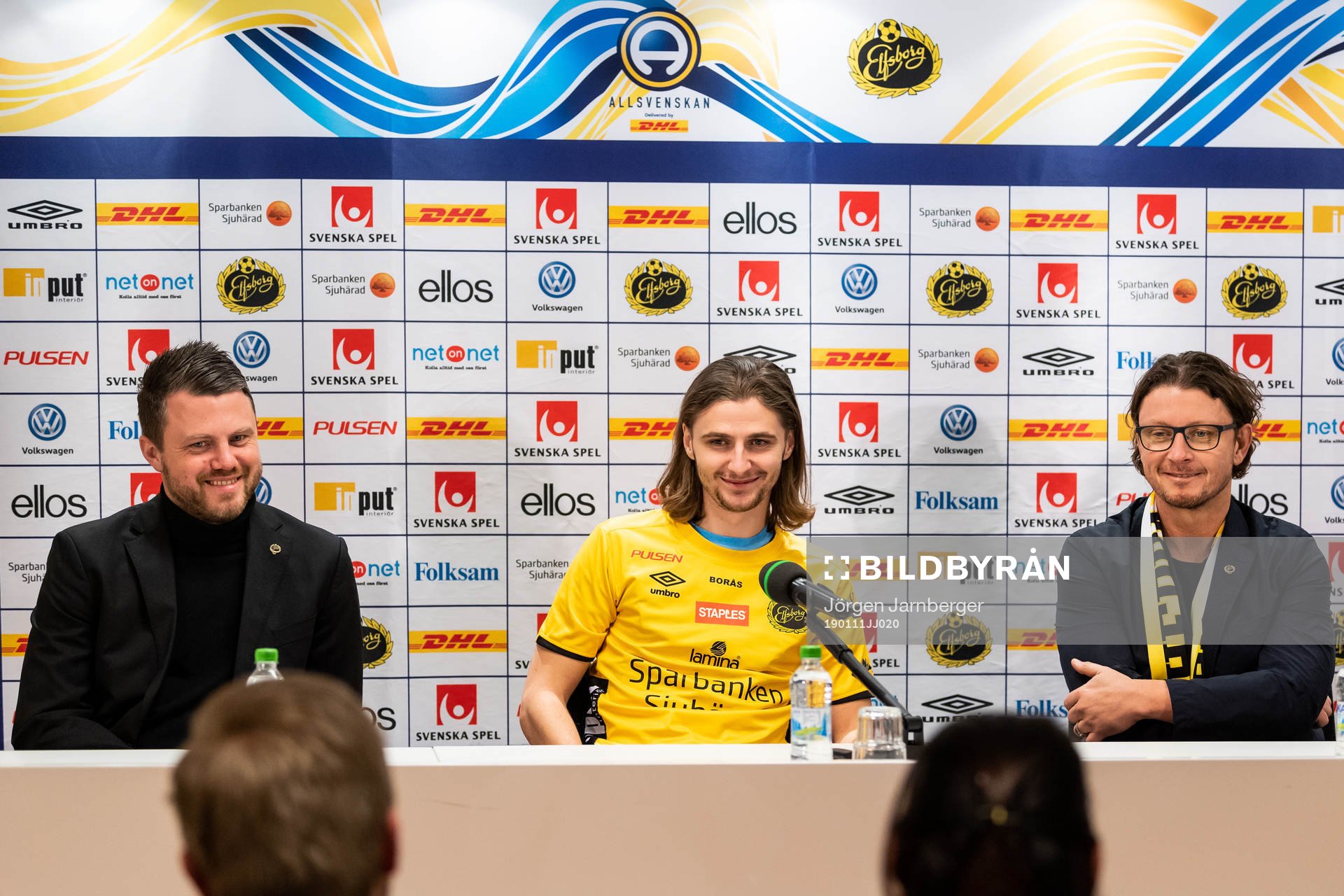 Manager Jimmy Thelin, Pawel Cibicki och klubbchef Stefan