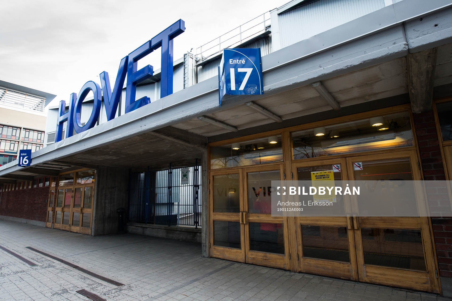 Hovets VIP-entré innan ishockeymatchen i SHL mellan