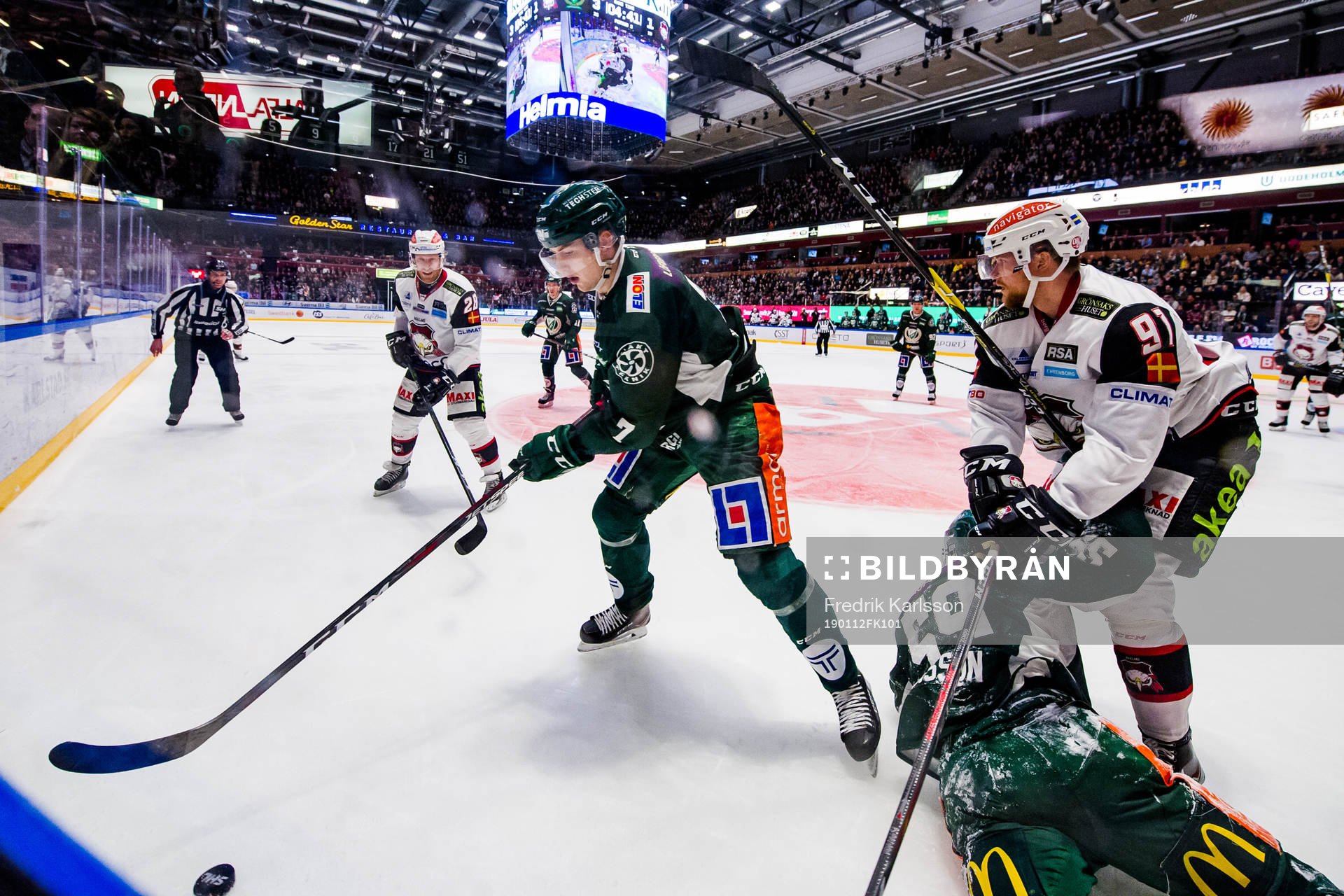 Färjestads Johan Ivarsson och Malmö Redhawks Max Görtz