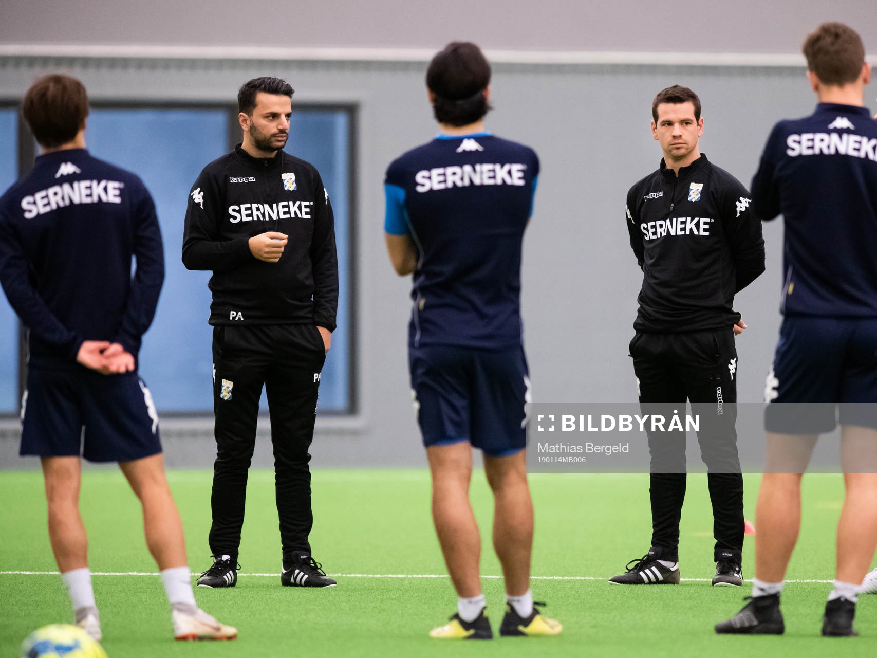 Tränare Poya Asbaghi och assisterande tränare Ferran