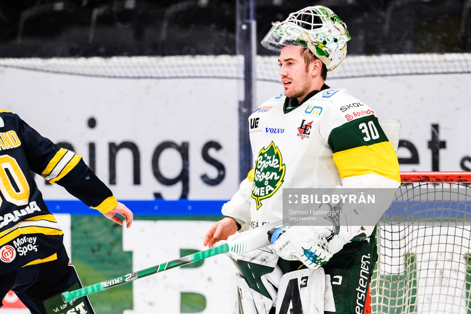Björklövens målvakt Mattias Pettersson deppar