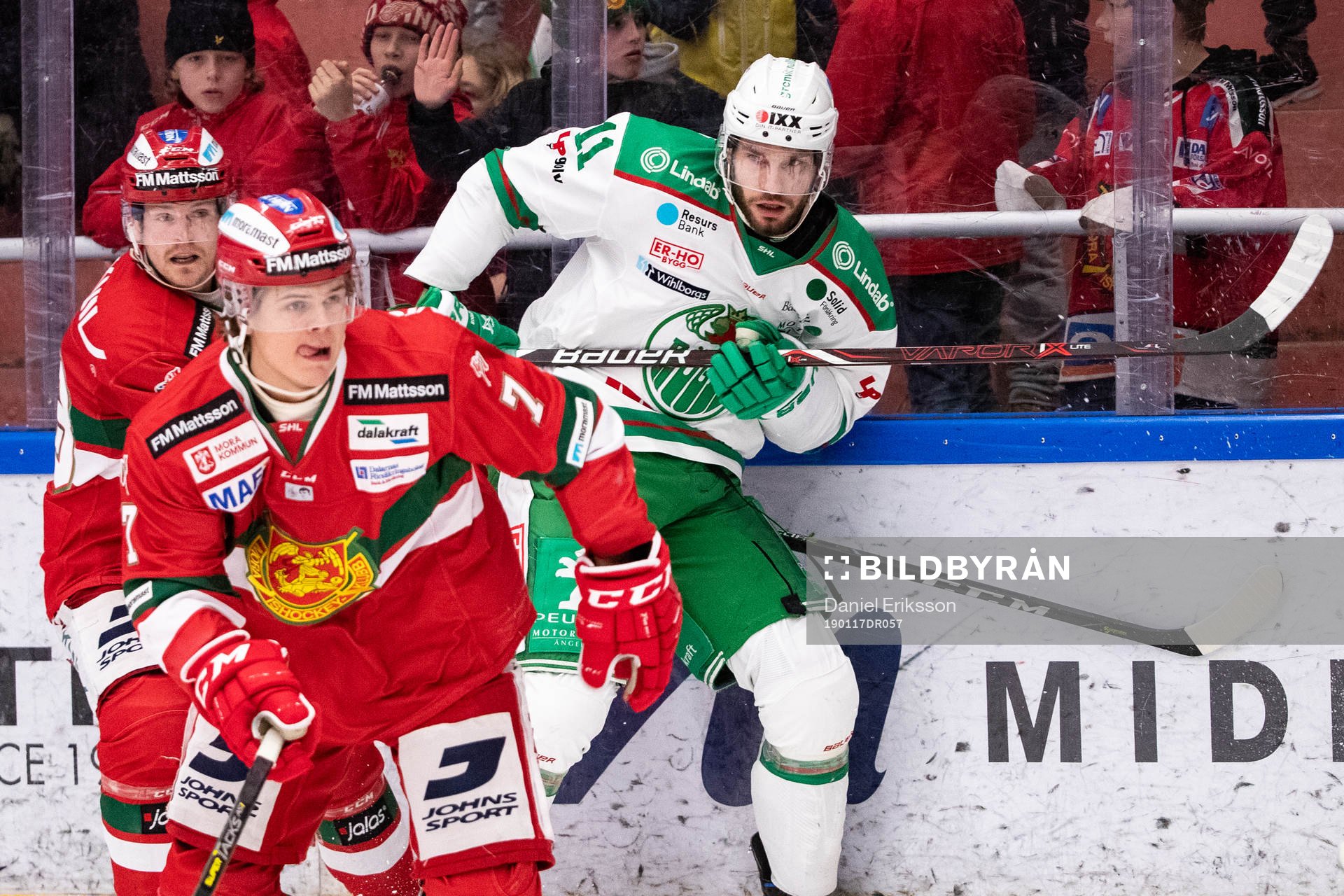 Moras Erlend Lesund och Rögles Mattias Sjögren och Moras