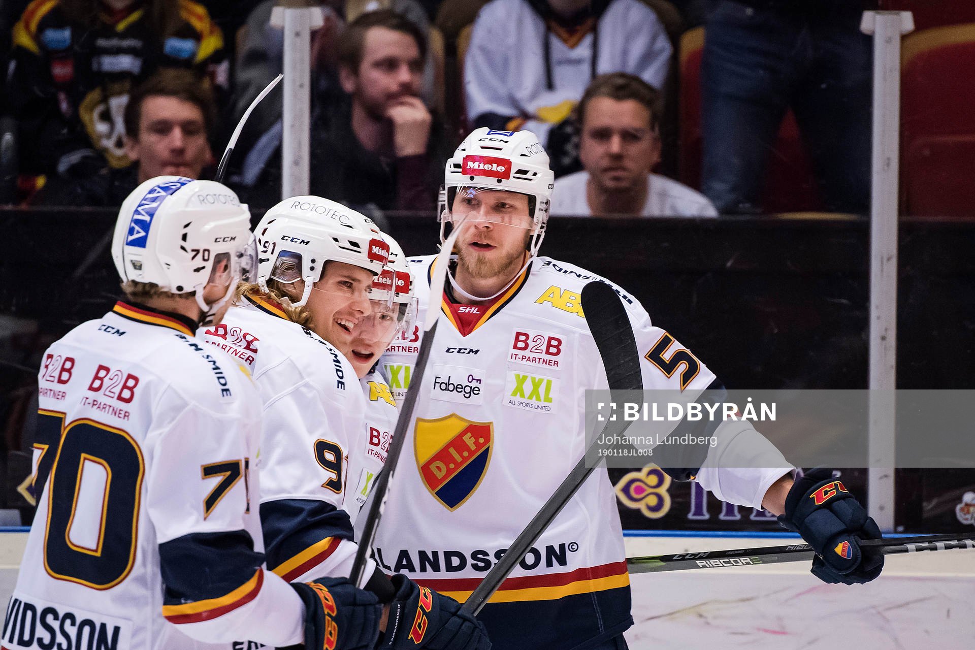 Djurgårdens Jonathan Davidsson (m) gör 0-1 och jublar med