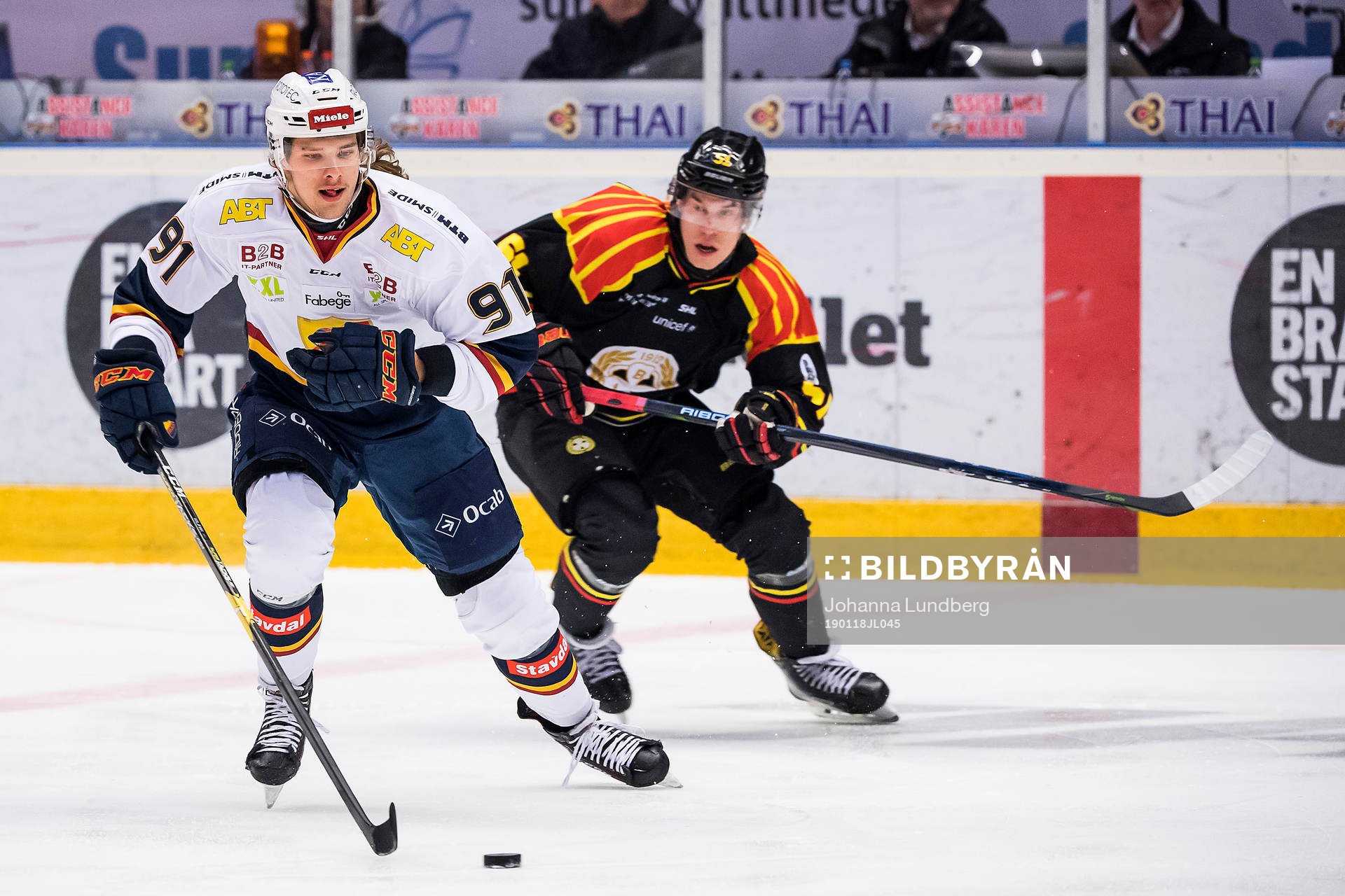 Djurgårdens Axel Jonsson Fjällby och Brynäs Tomi Sallinen
