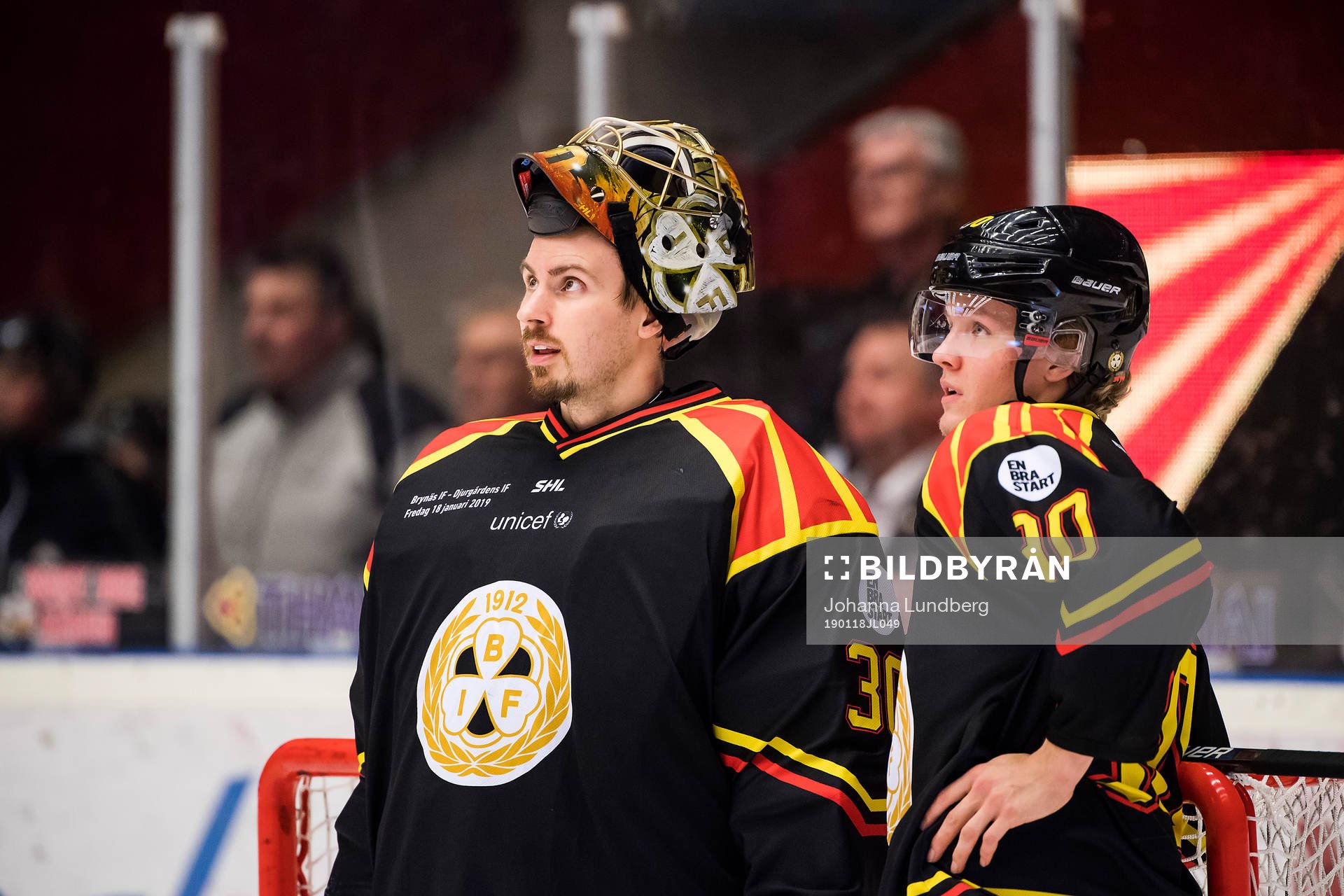 Brynäs målvakt Joacim Eriksson och Jesper Boqvist