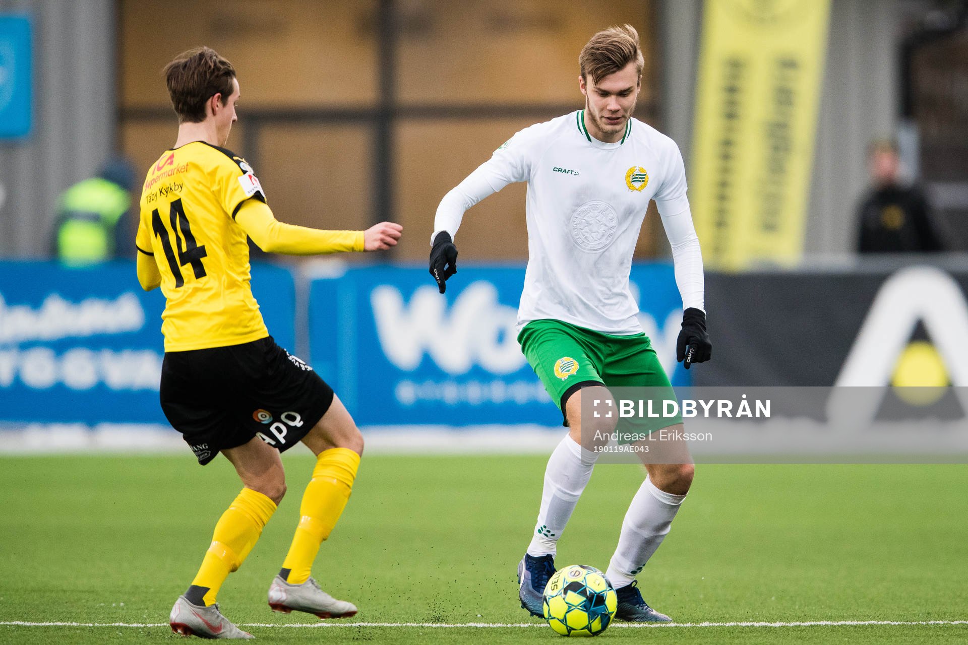 Frejs Olle Edlund och Hammarbys Marcus Degerlund
