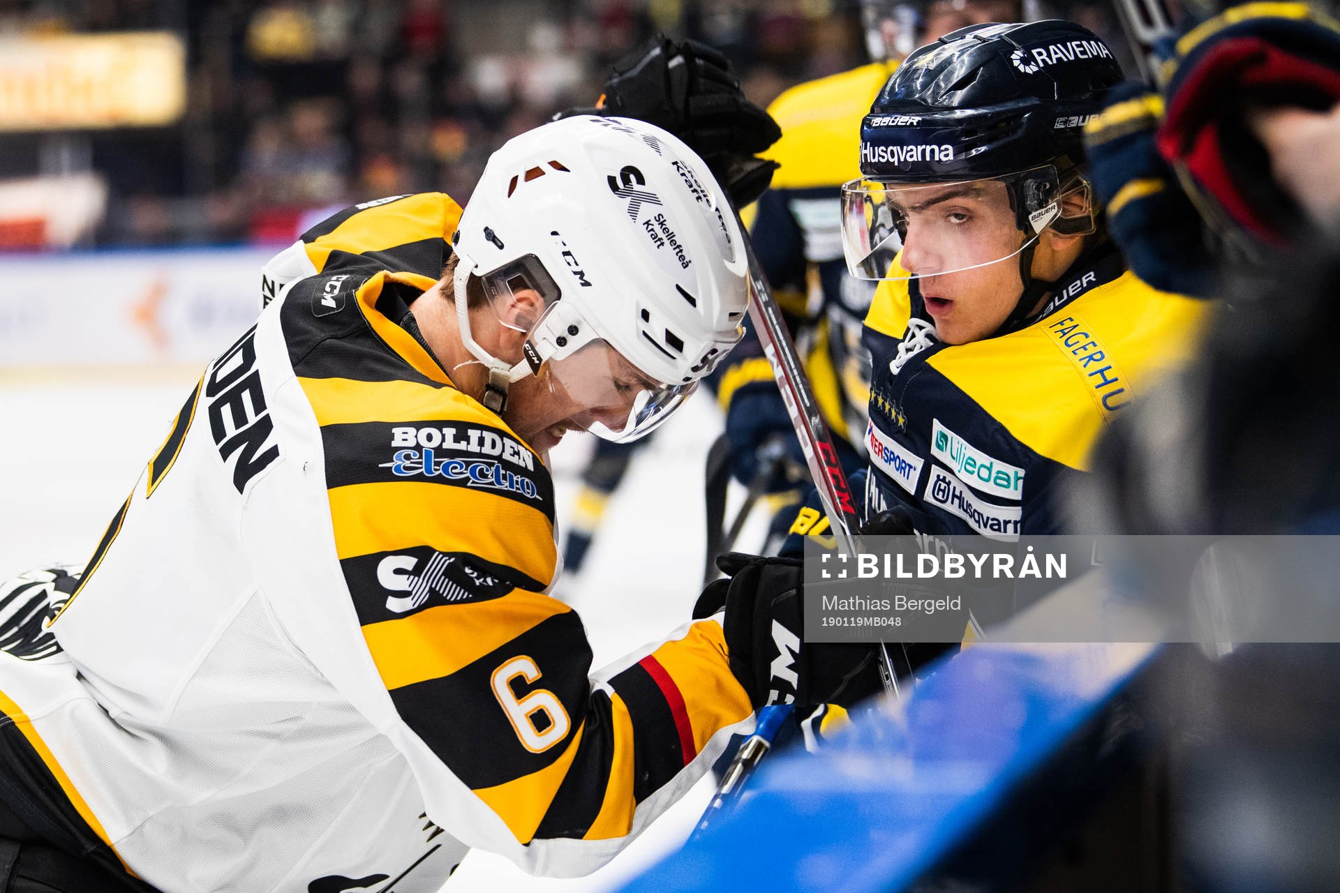 s Isac Brännström i närkamp
