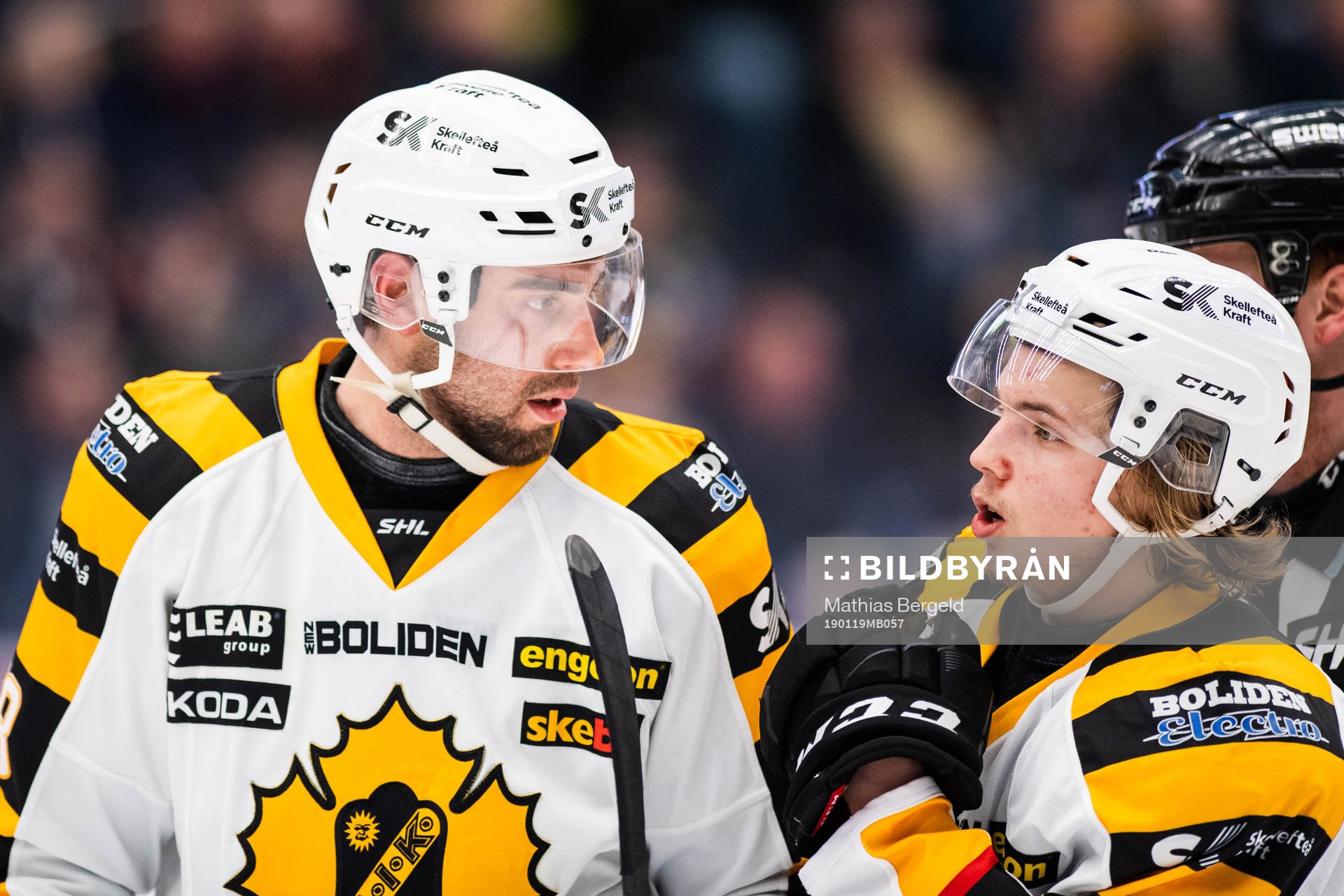 Skellefteås Johan Alm och Tim Söderlund i samtal