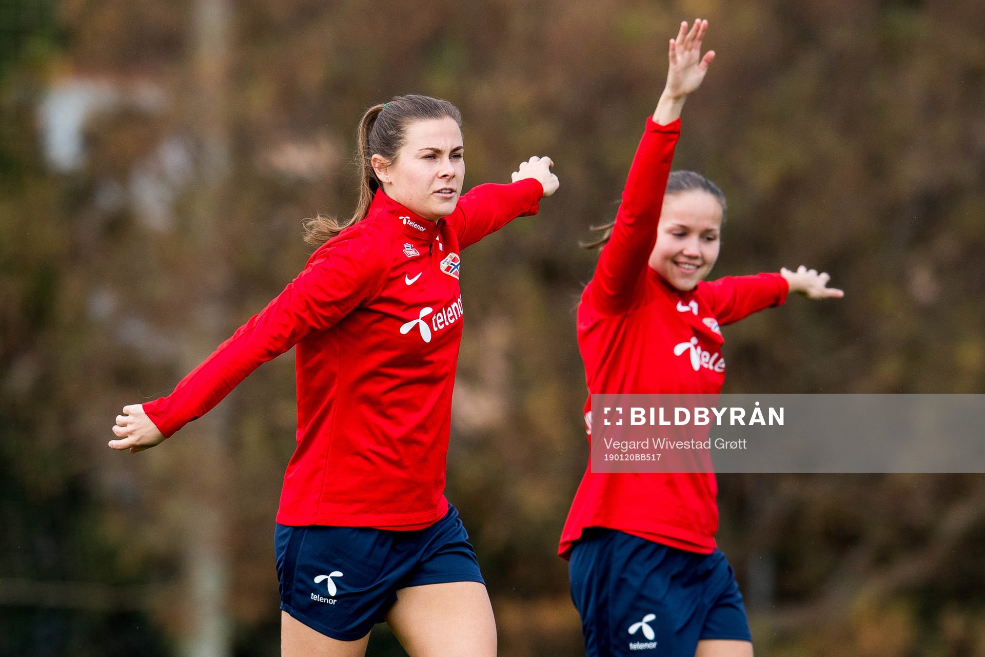 Emilie Bosshard Haavi and Guro Reiten of Norway
