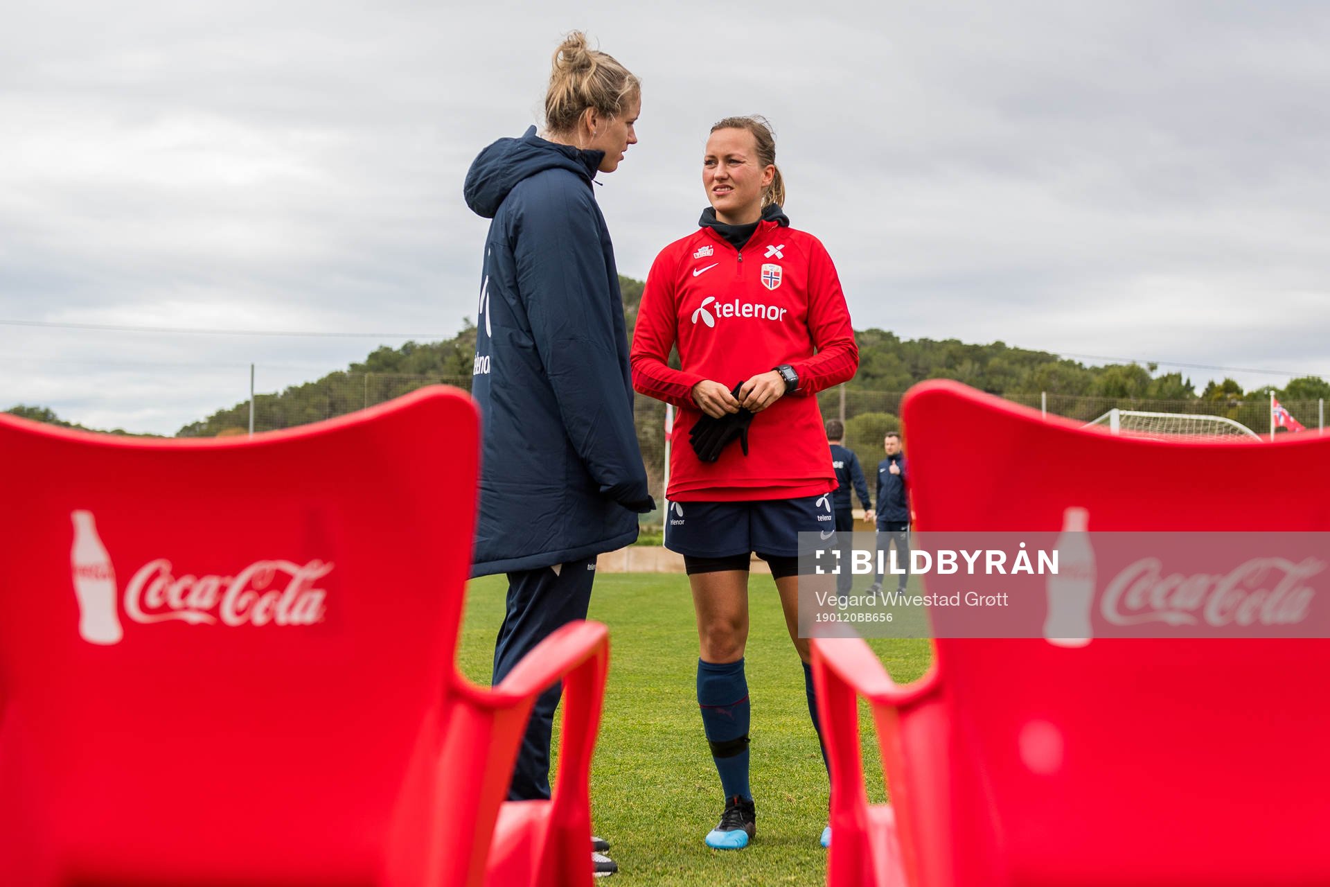 Elise Thorsnes and Kristine Minde of Norway