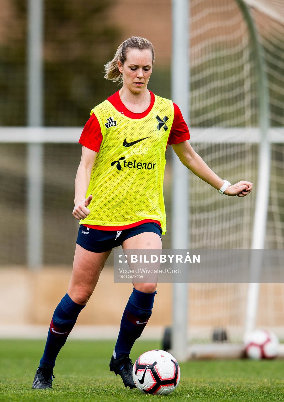 Stine Hovland of Norway