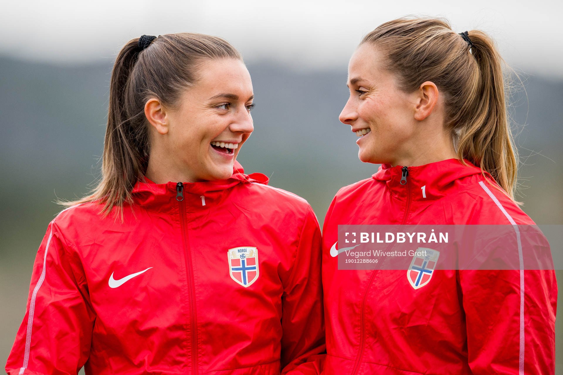 Vilde Bøe Risa and Ingrid Ryland of Norway