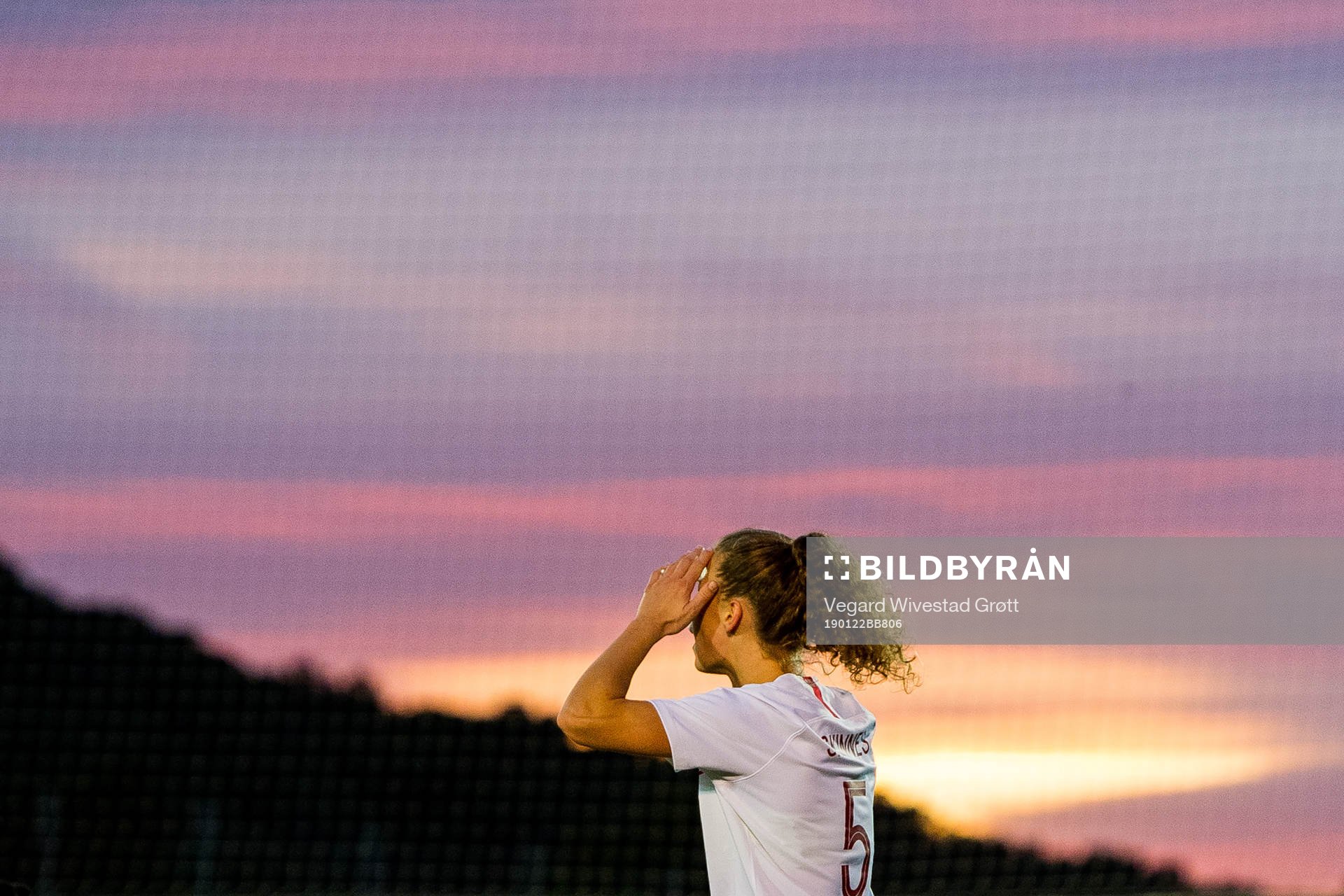 Synne Skinnes Hansen looks dejected
