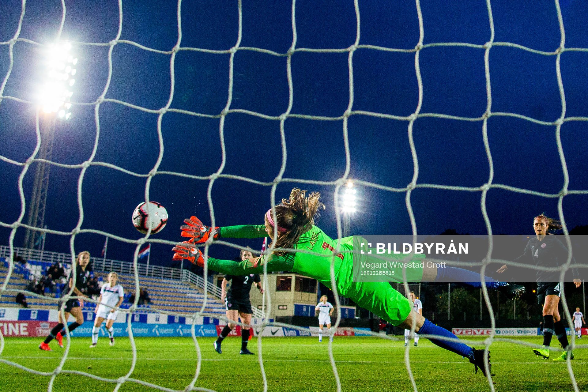 Goalkeeper Stephanie Labbe of Canada makes a save