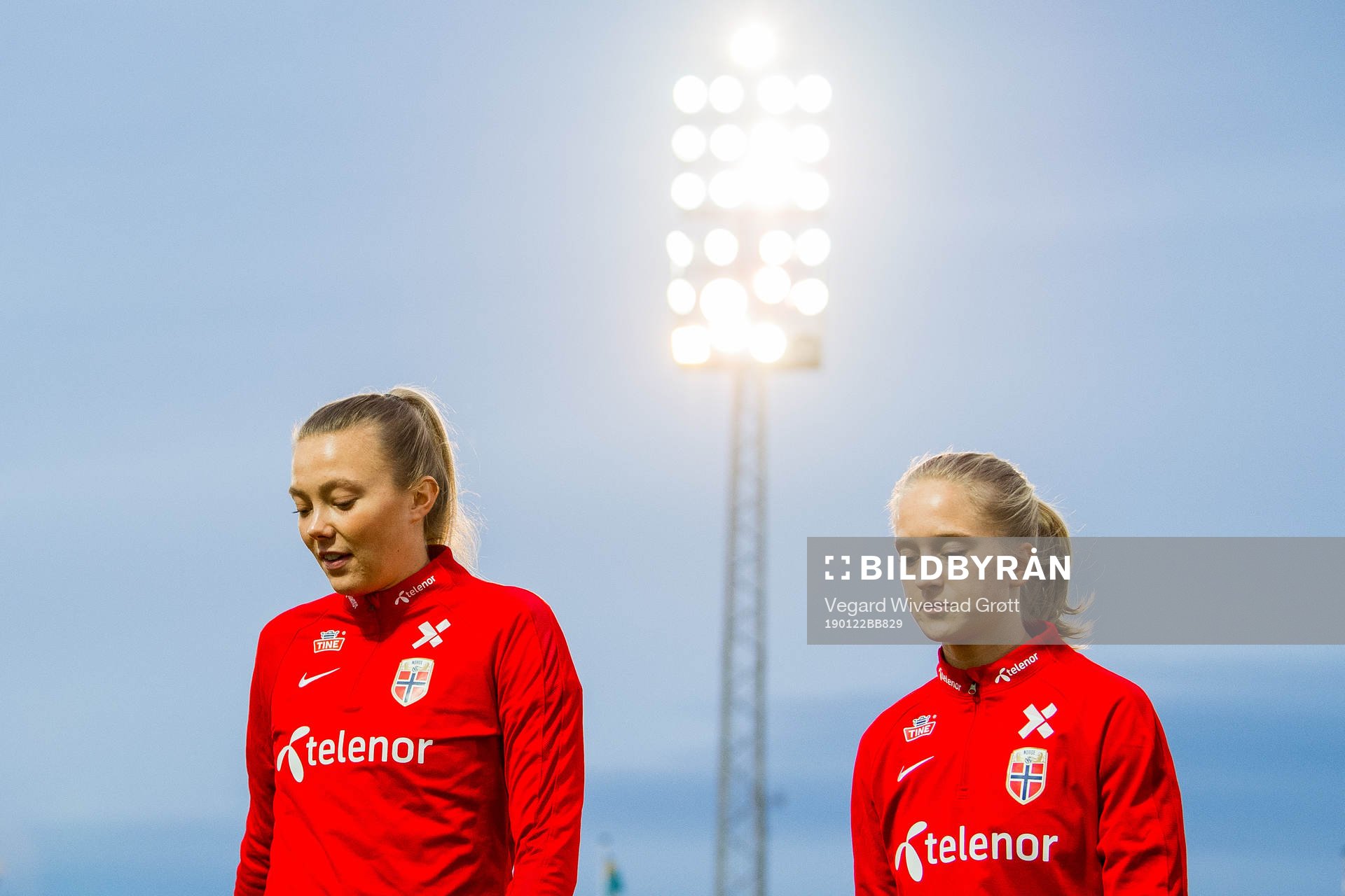 Synne Sofie Kinden Jensen and Amalie Eikeland of Norway
