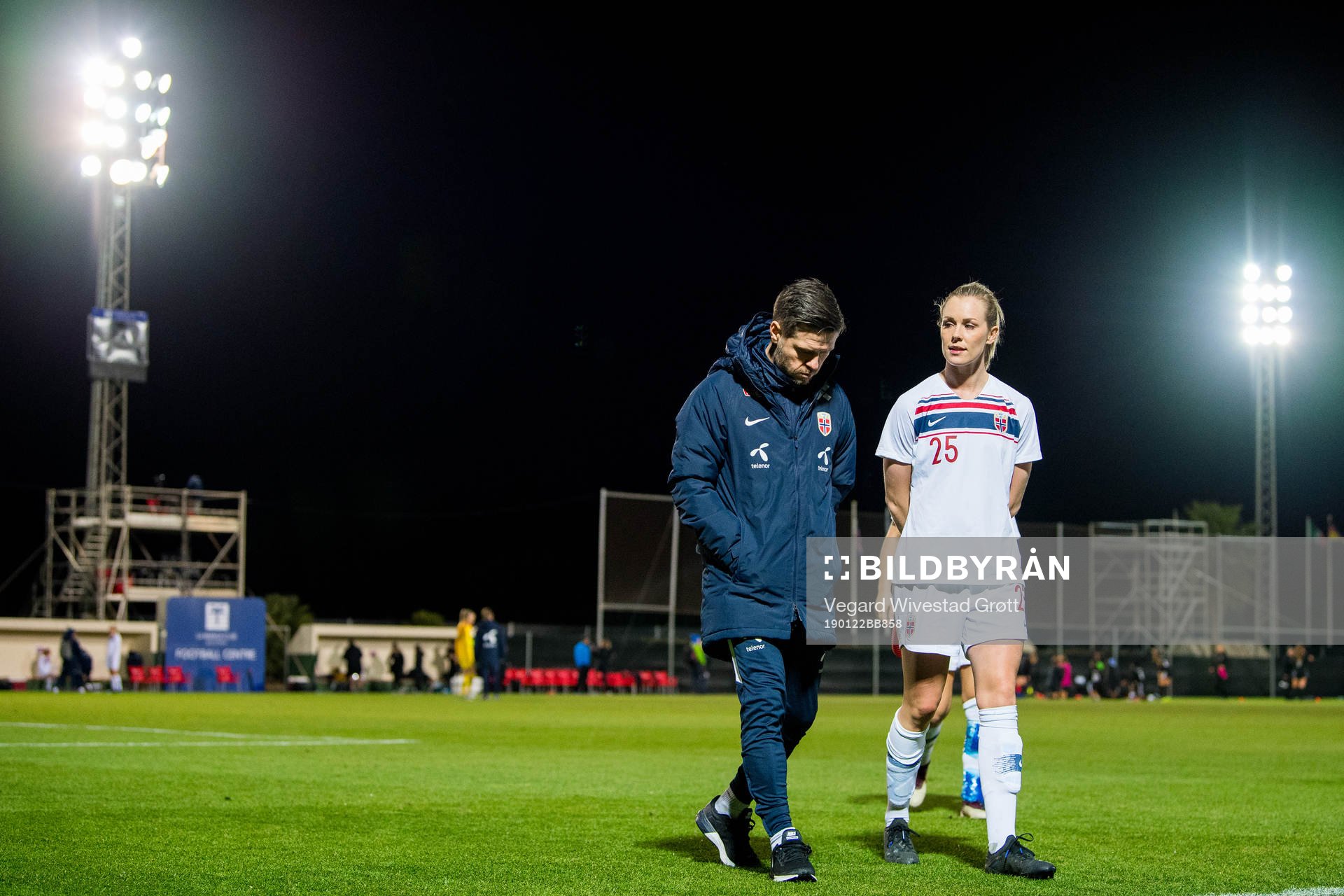 Alexander Straus, U23 head coach of Norway, and Stine