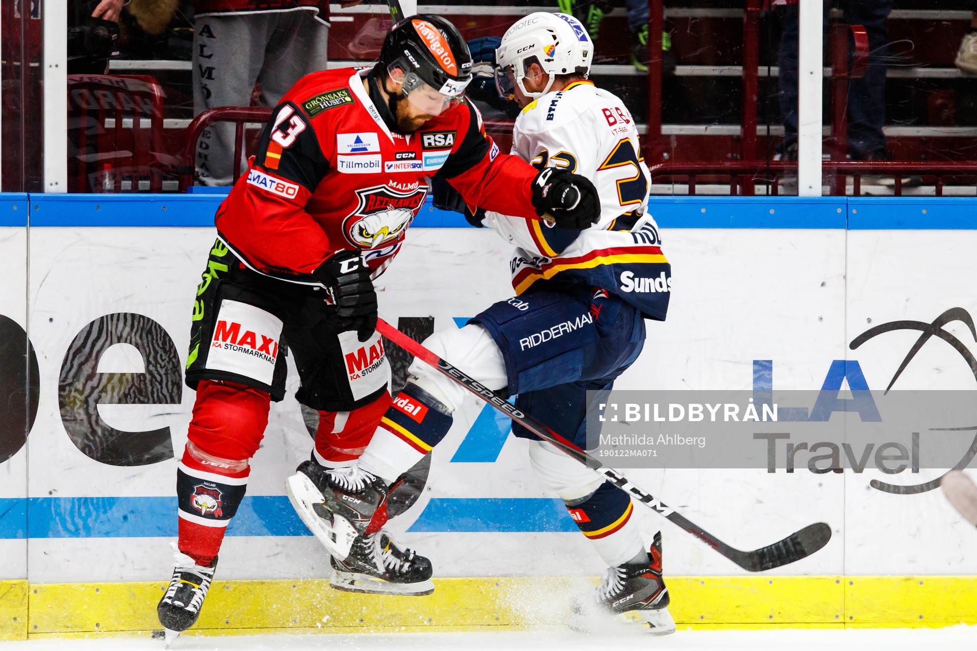 Malmö Redhawks  Nichlas Hardt och Djurgårdens Linus