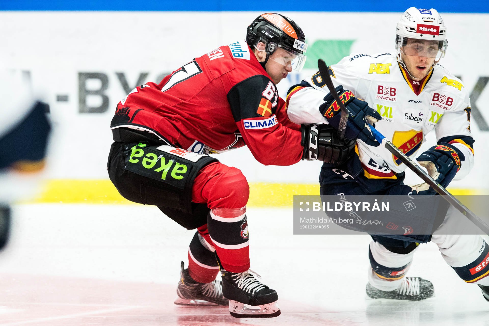 Malmö Redhawks David Madsen och Djurgårdens Robin Norell
