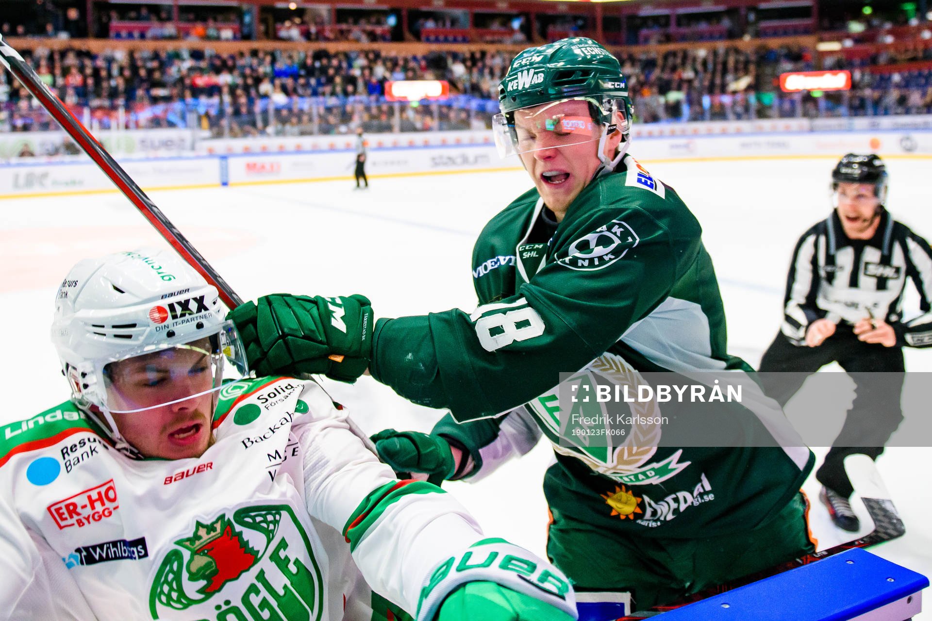 Rögles Lucas Elvenes och Färjestads Axel Ottosson