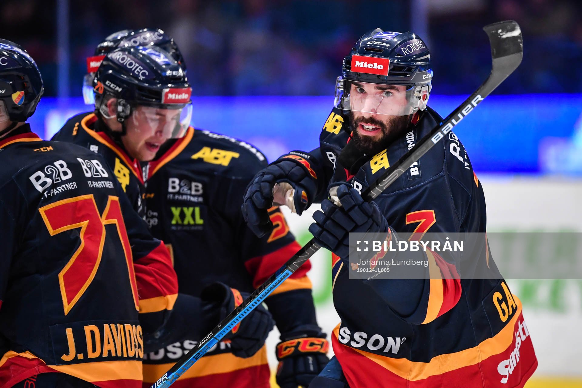 Djurgårdens Jason Garrison jublar