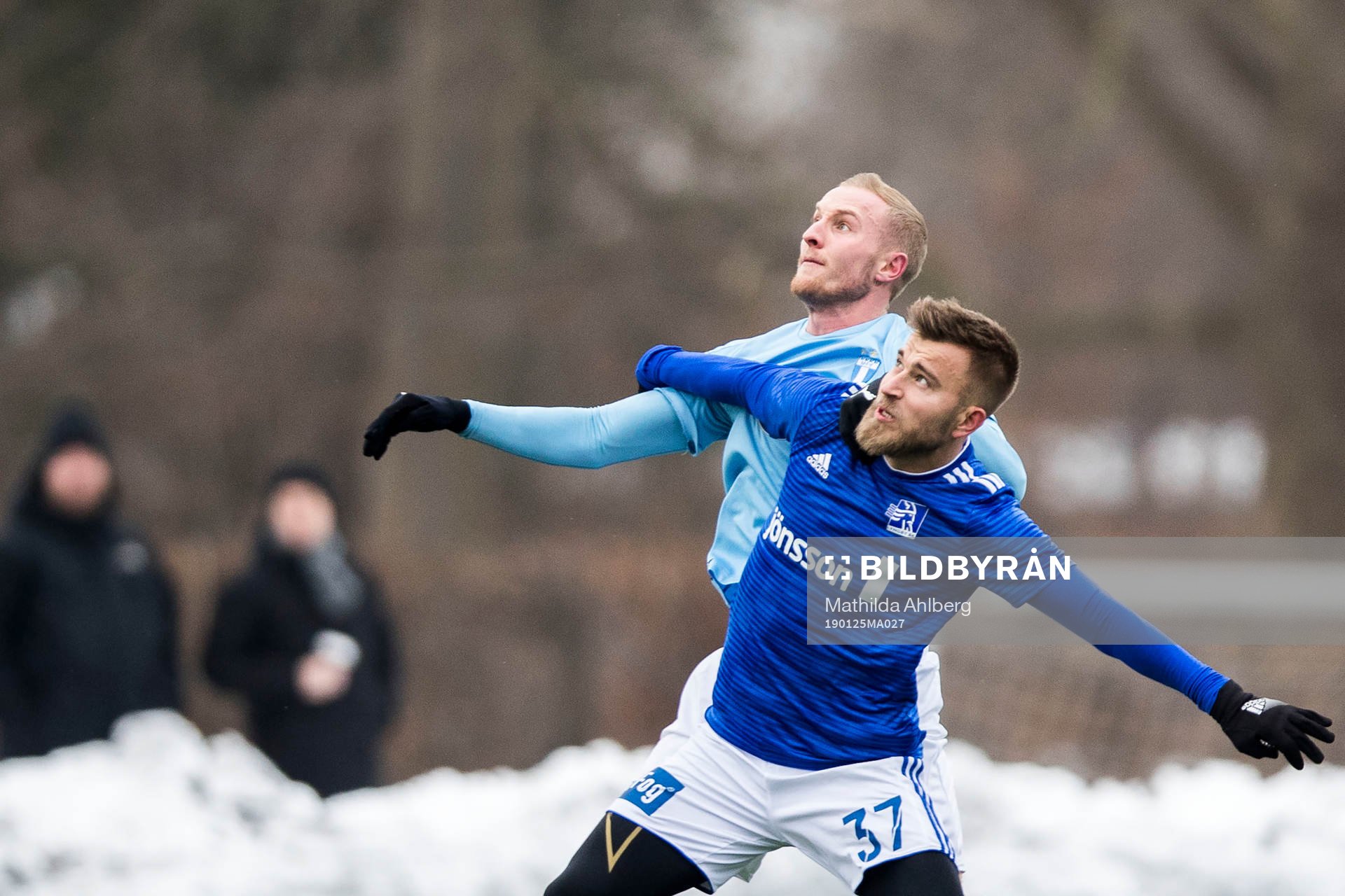 Malmö FFs Franz Brorsson i duell