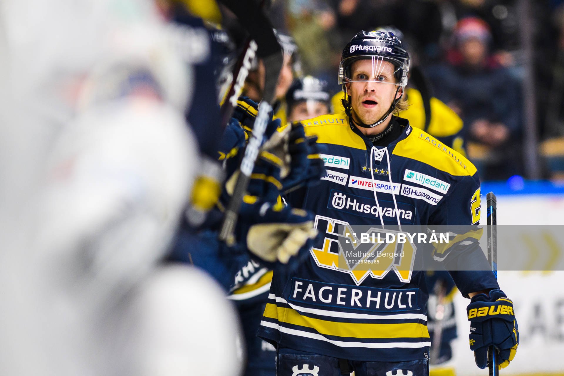 s Mattias Tedenby jublar