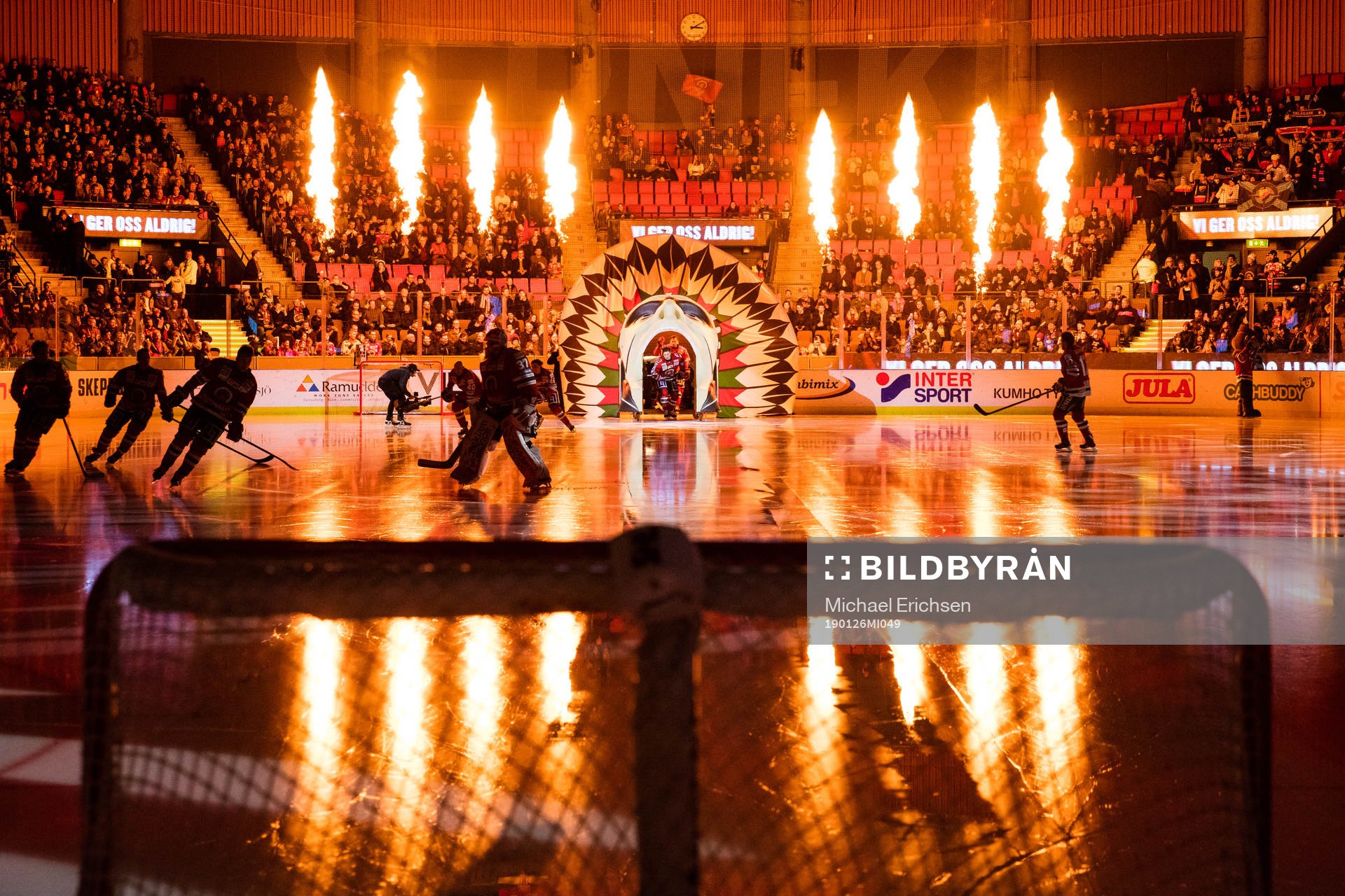 Frölundas intro innan ishockeymatchen i SHL mellan