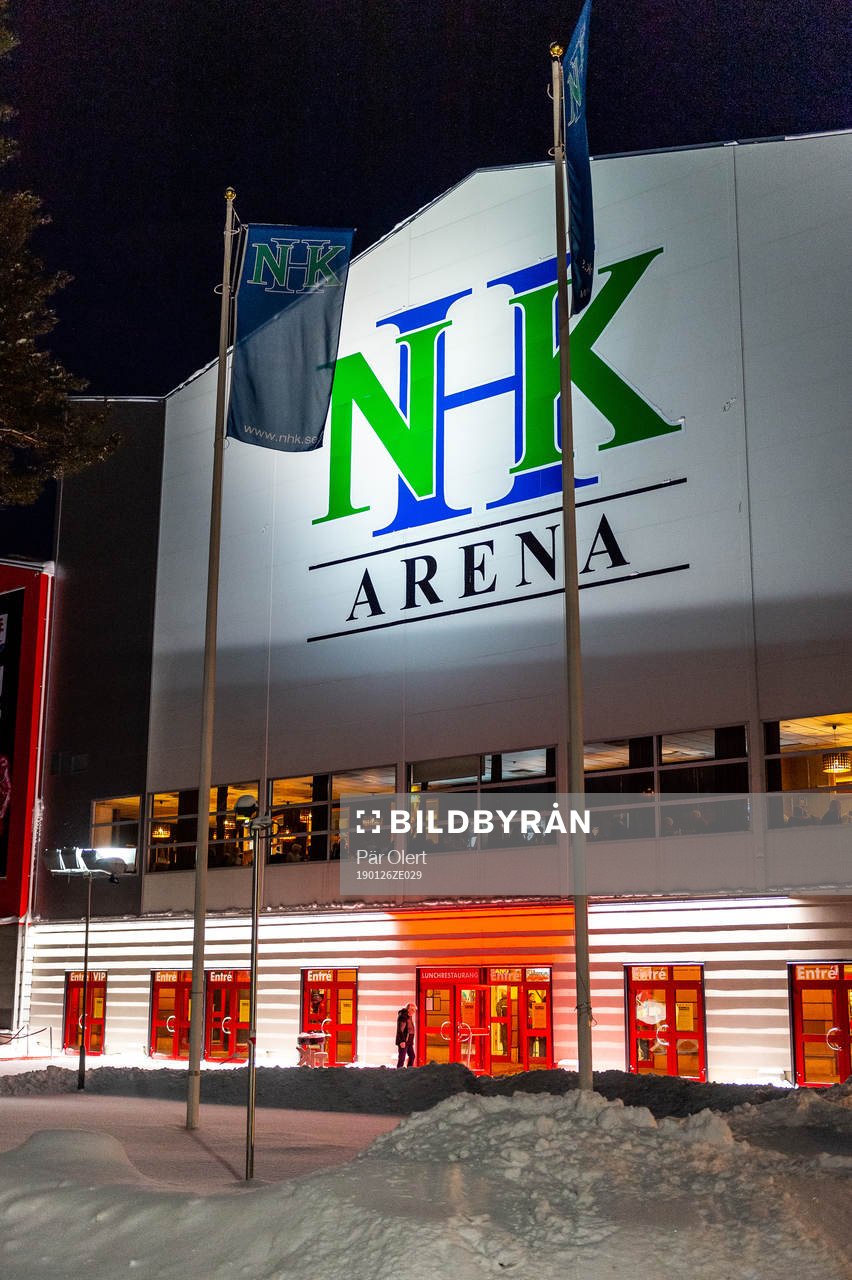 NHK Arena exteriört innan ishockeymatchen i SHL mellan